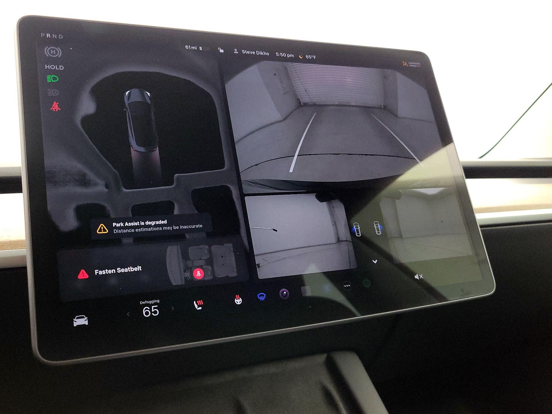 Thumbnail: 2023 Tesla Model 3 - 14