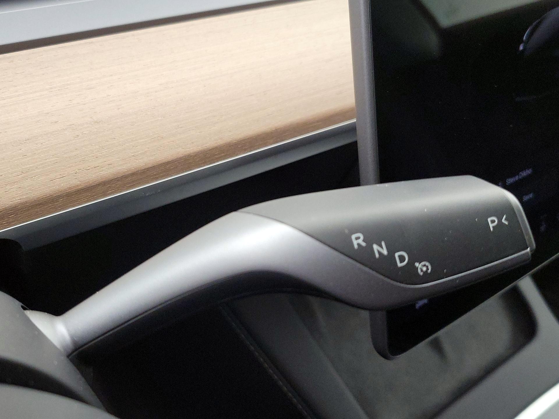 Thumbnail: 2023 Tesla Model 3 - 17