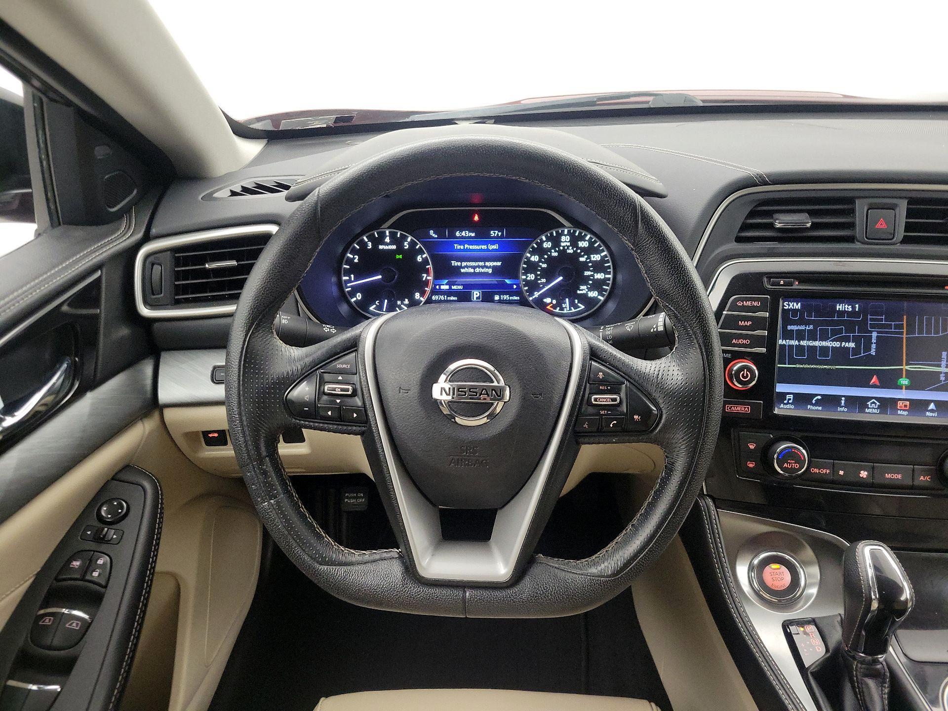 Thumbnail: 2016 Nissan Maxima - 10