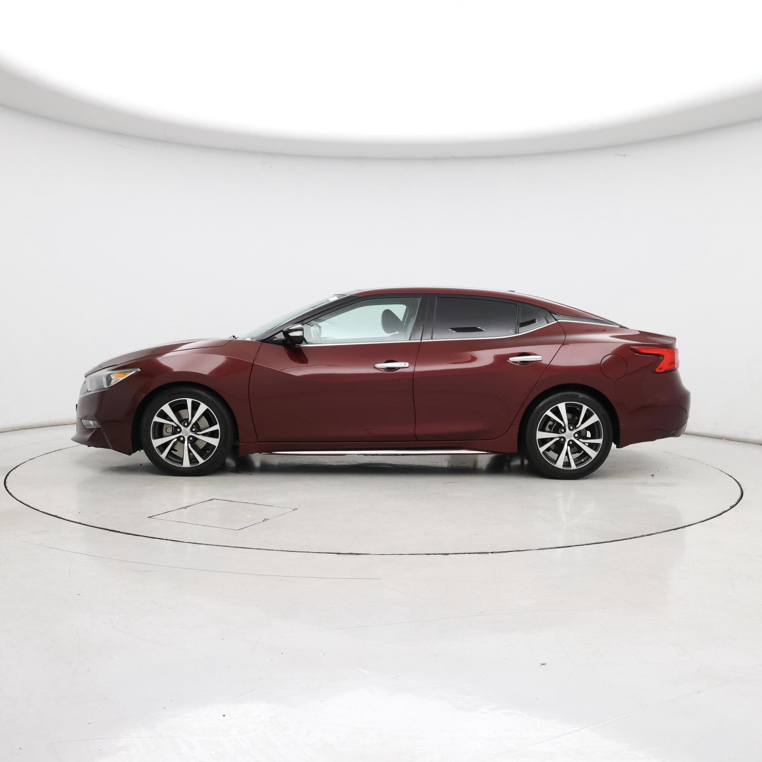 Thumbnail: 2016 Nissan Maxima - 3