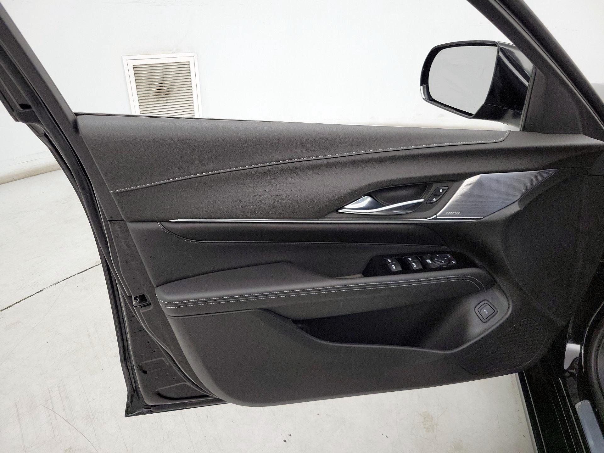 Thumbnail: 2020 Cadillac CT4 - 12