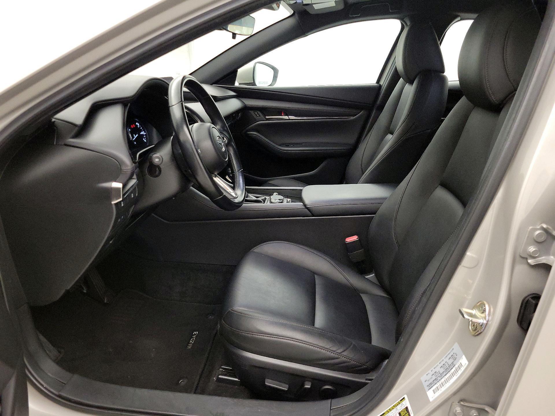 Thumbnail: 2022 Mazda Mazda3 - 11