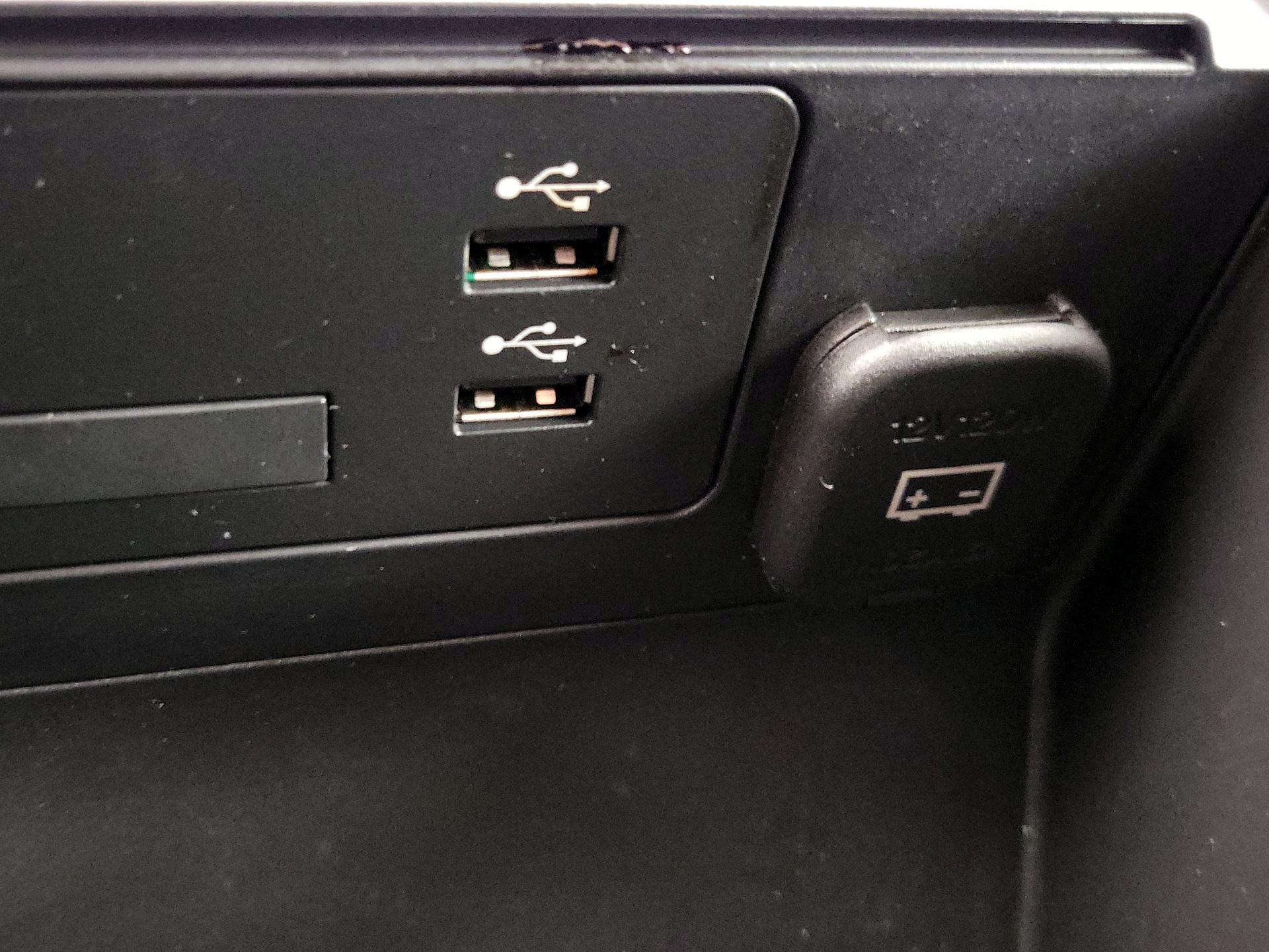 Thumbnail: 2022 Mazda Mazda3 - 18