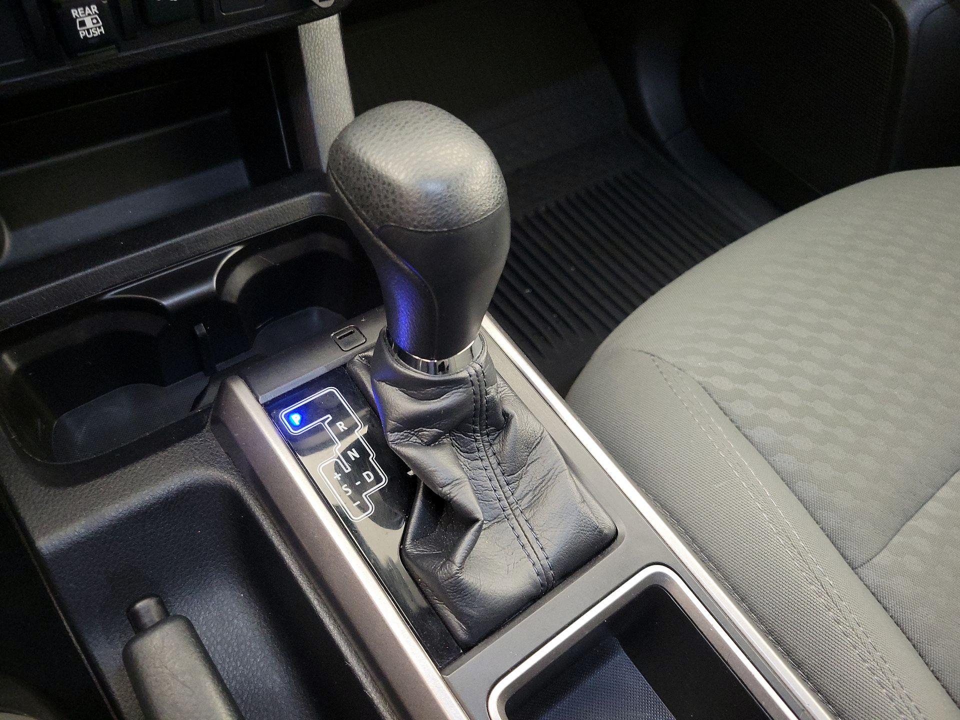 Thumbnail: 2021 Toyota Tacoma - 17