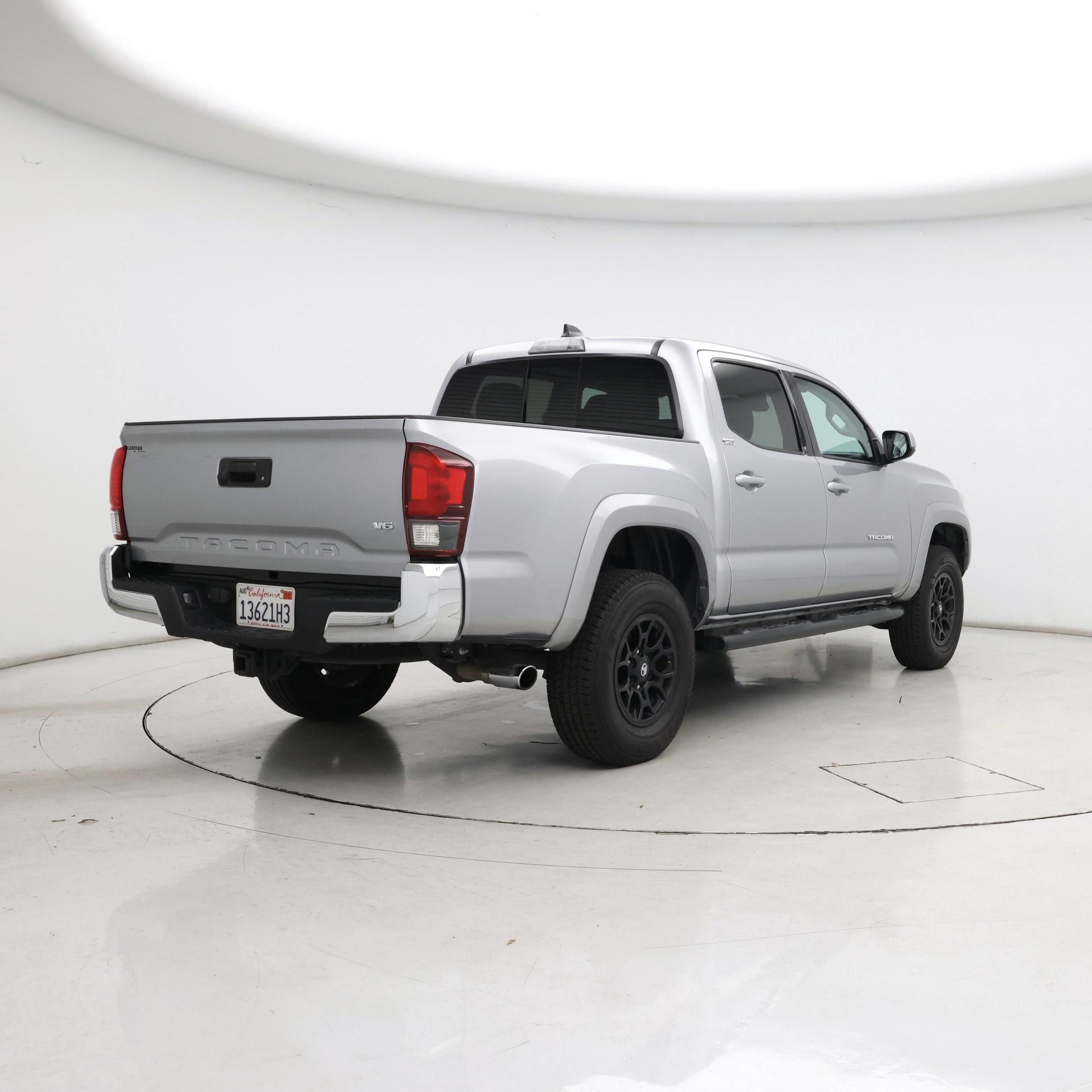 Thumbnail: 2021 Toyota Tacoma - 8