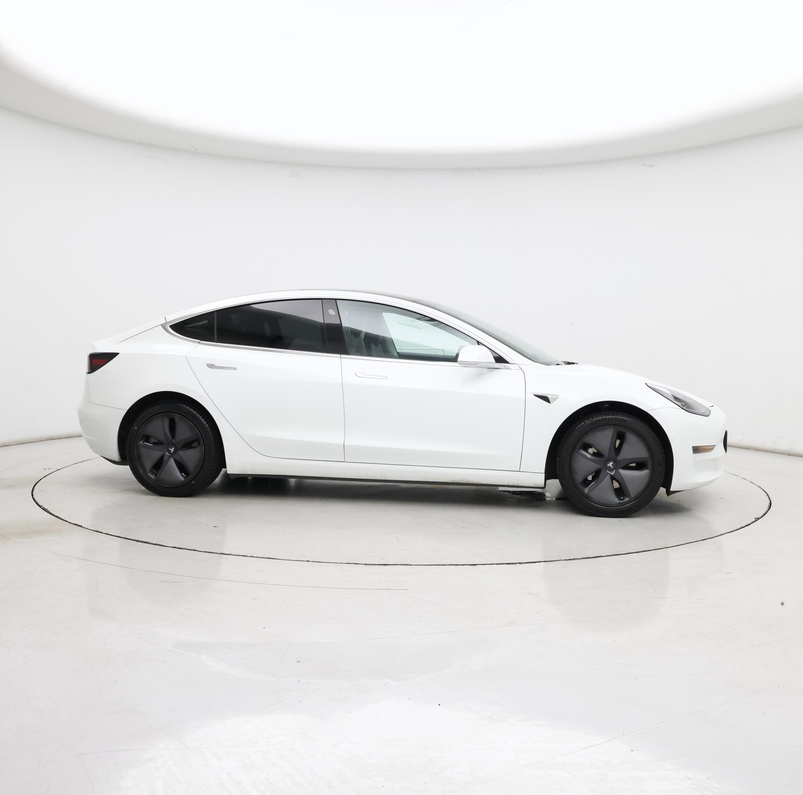 Thumbnail: 2020 Tesla Model 3 - 7