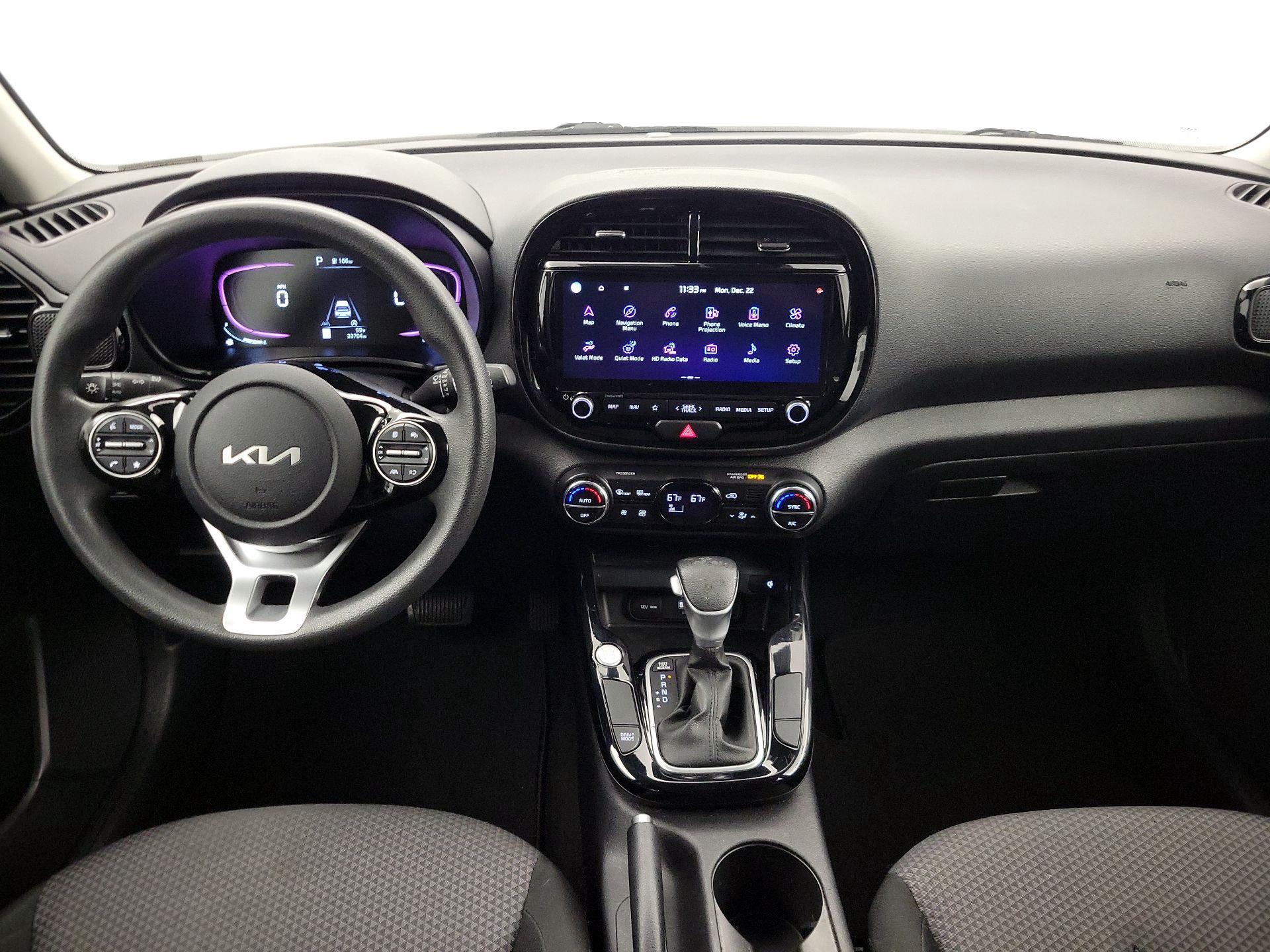 Thumbnail: 2023 Kia Soul - 9