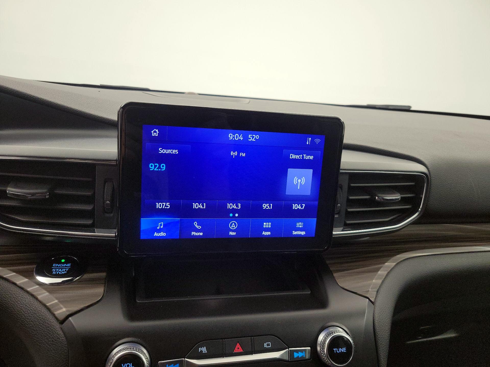 Thumbnail: 2020 Ford Explorer - 16