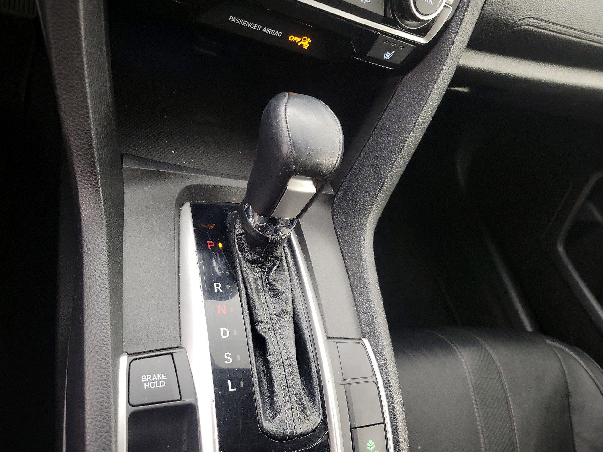 Thumbnail: 2018 Honda Civic - 17