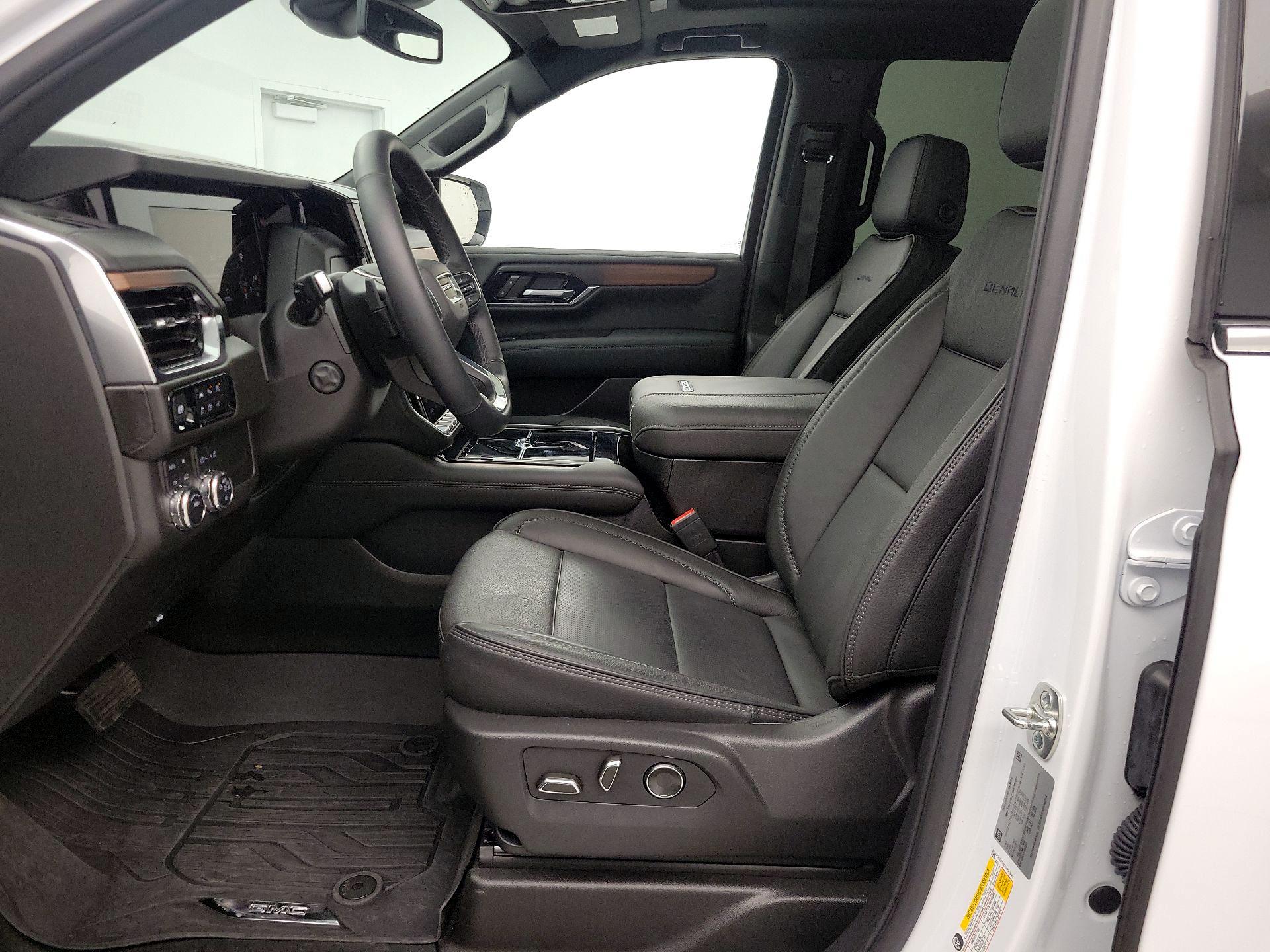 Thumbnail: 2025 GMC Yukon - 11