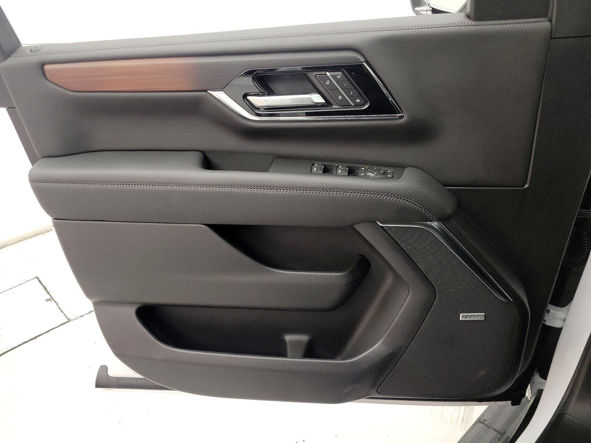 Thumbnail: 2025 GMC Yukon - 12