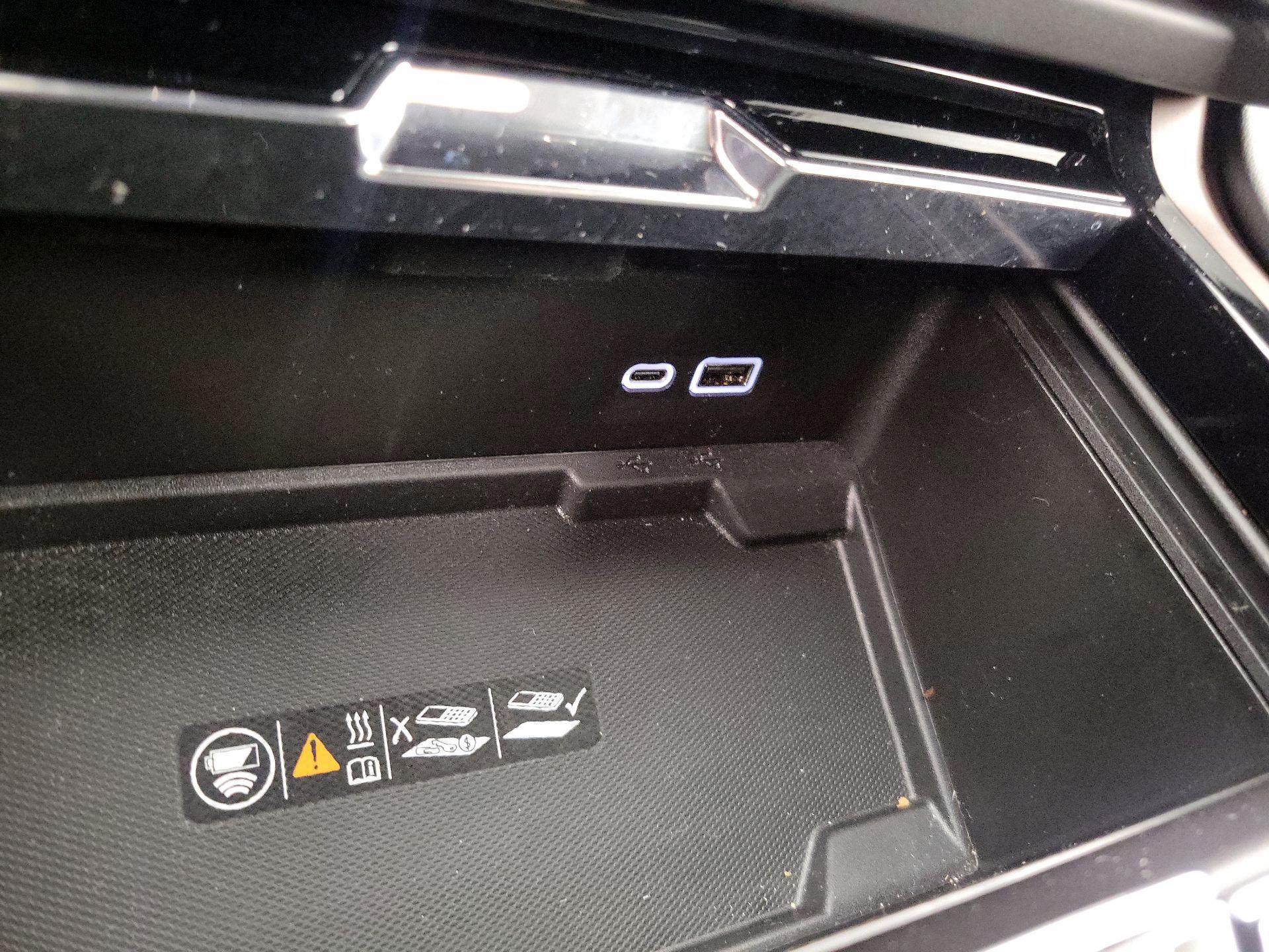 Thumbnail: 2025 GMC Yukon - 19