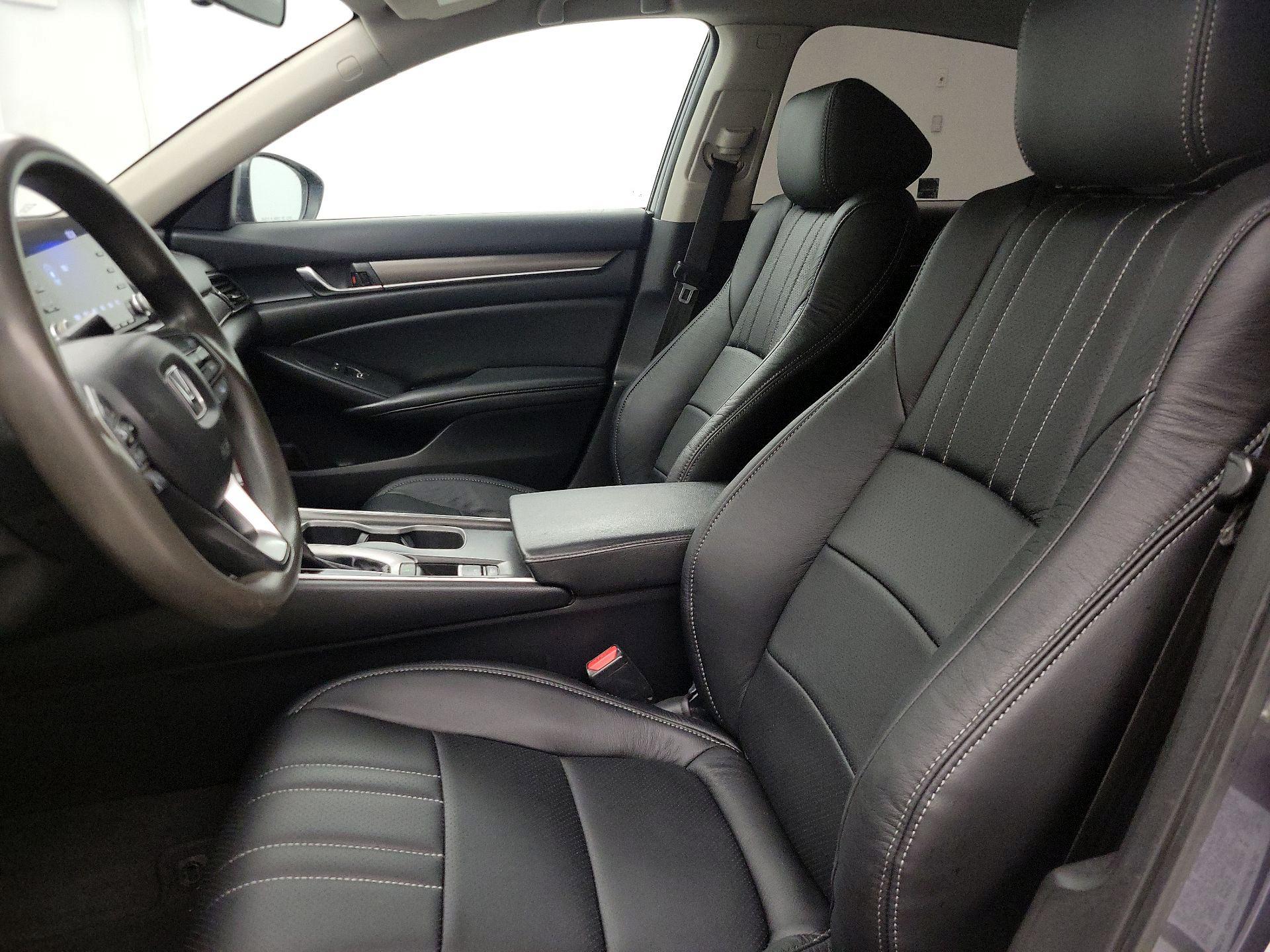 Thumbnail: 2019 Honda Accord - 11