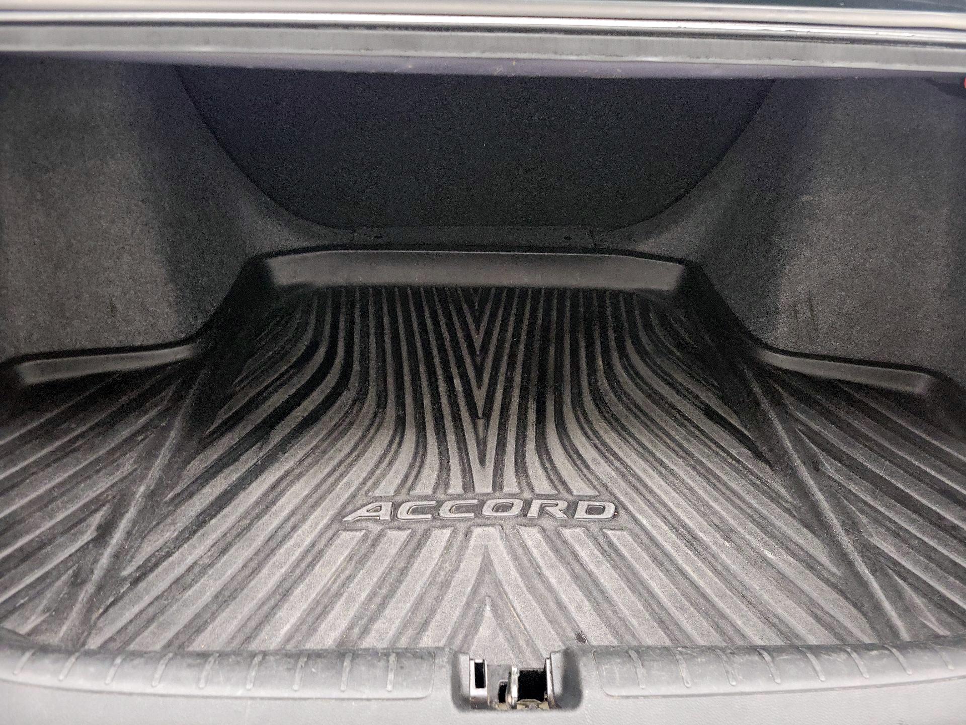 Thumbnail: 2019 Honda Accord - 20