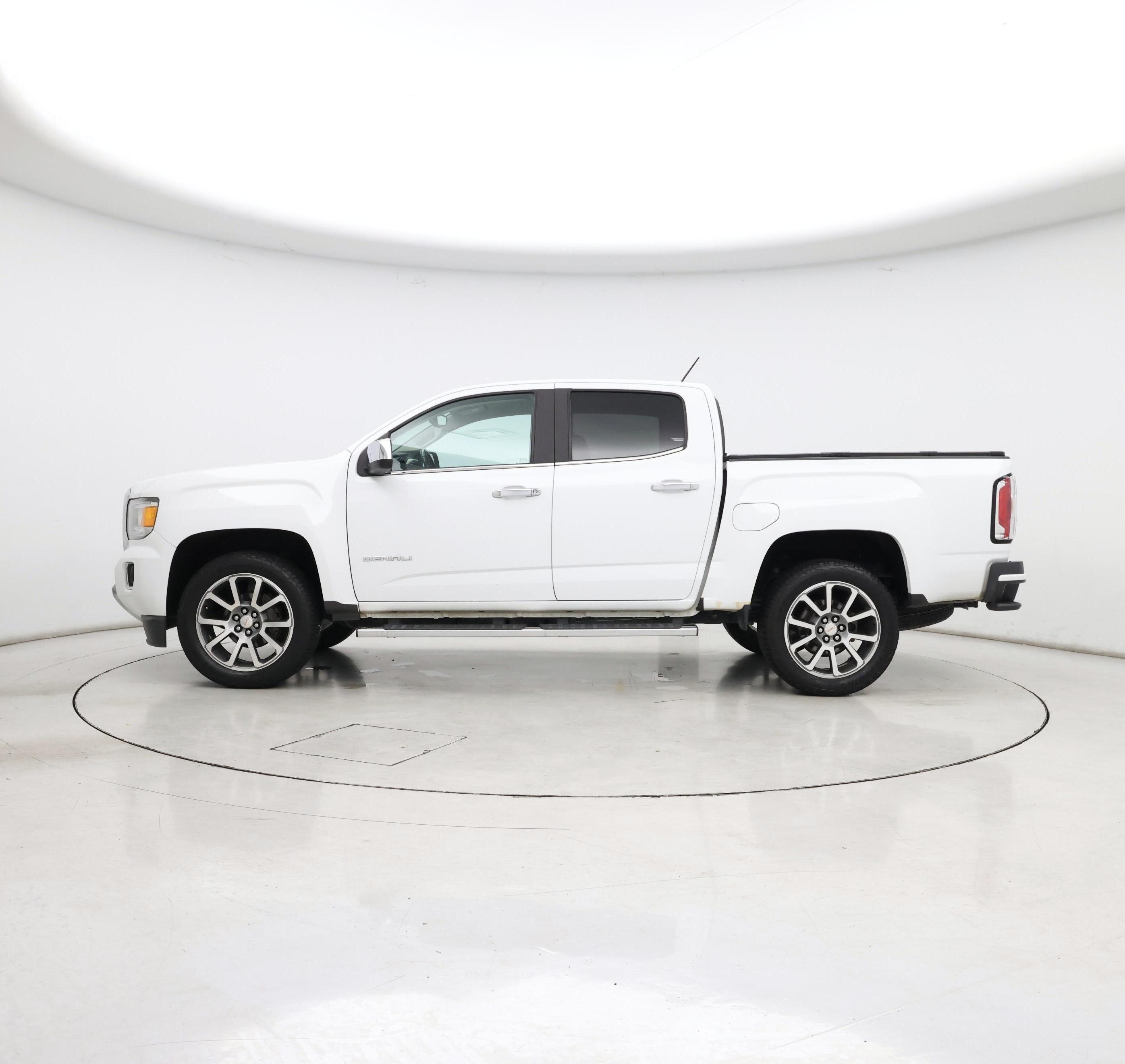 Thumbnail: 2019 GMC Canyon - 3