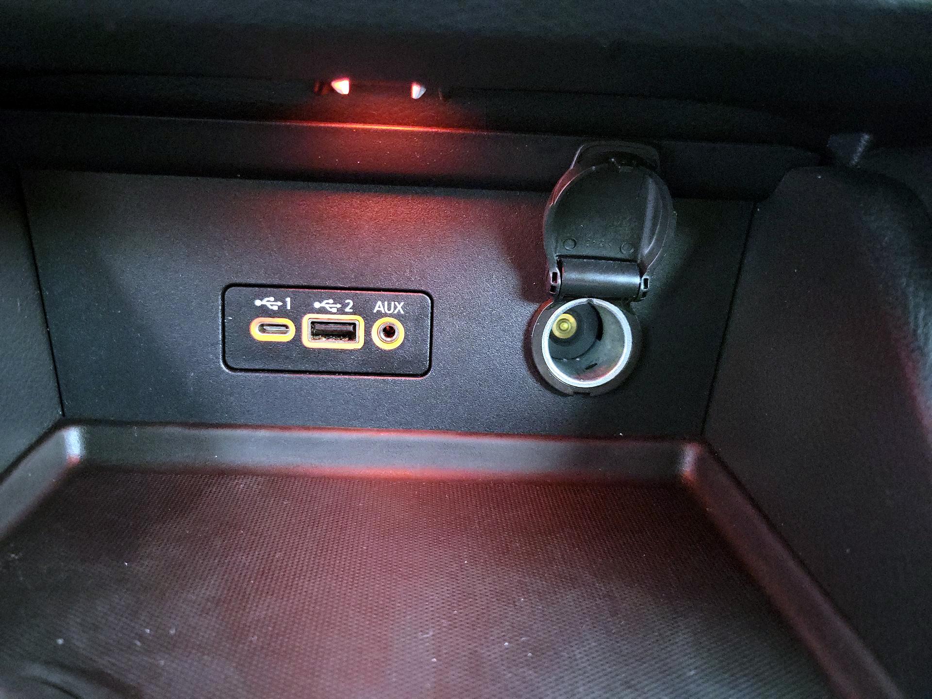 Thumbnail: 2023 Nissan Sentra - 18