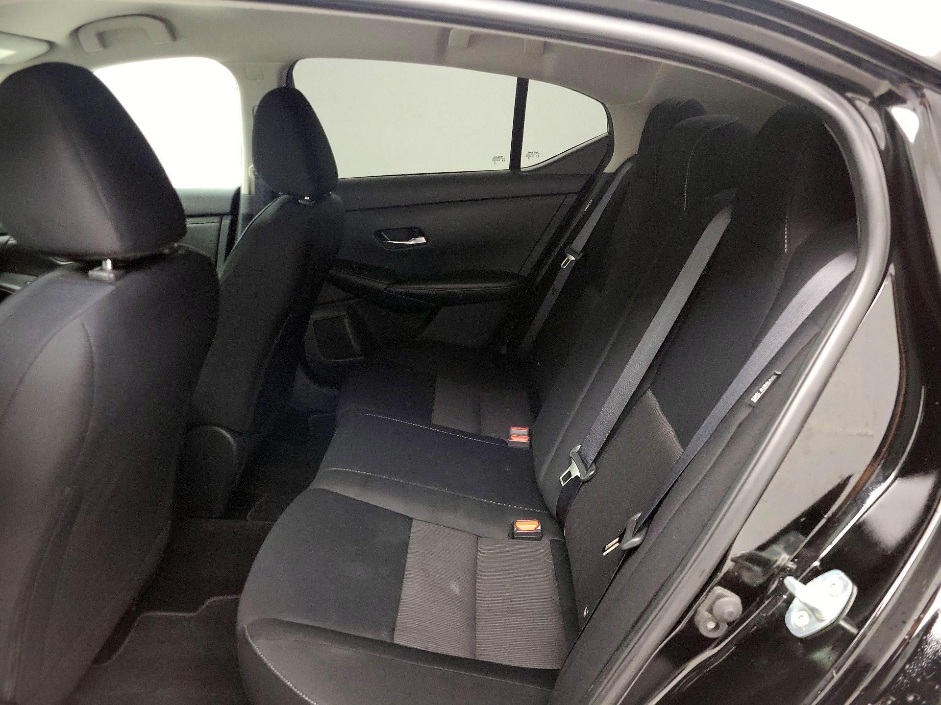 Thumbnail: 2023 Nissan Sentra - 19