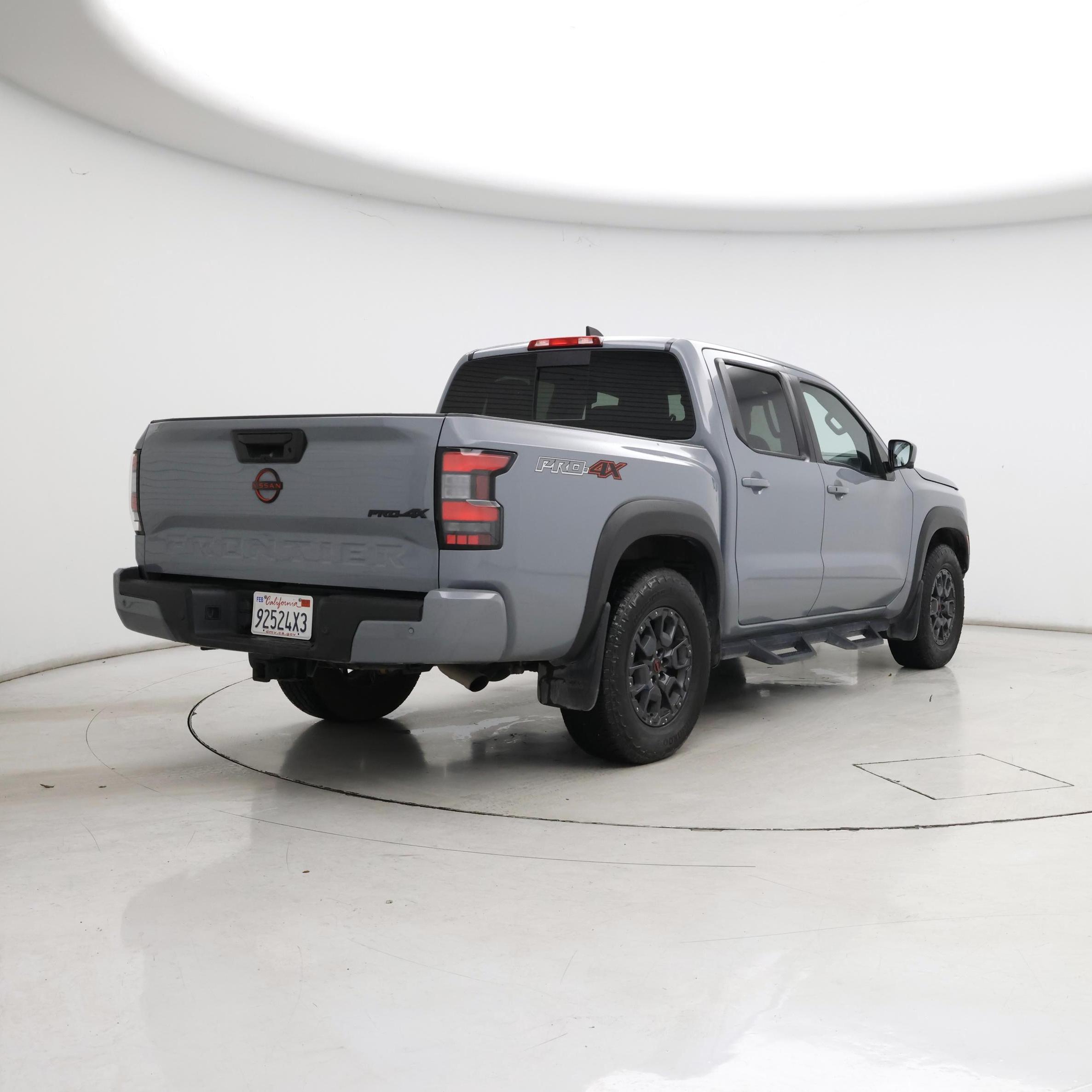 Thumbnail: 2024 Nissan Frontier - 8