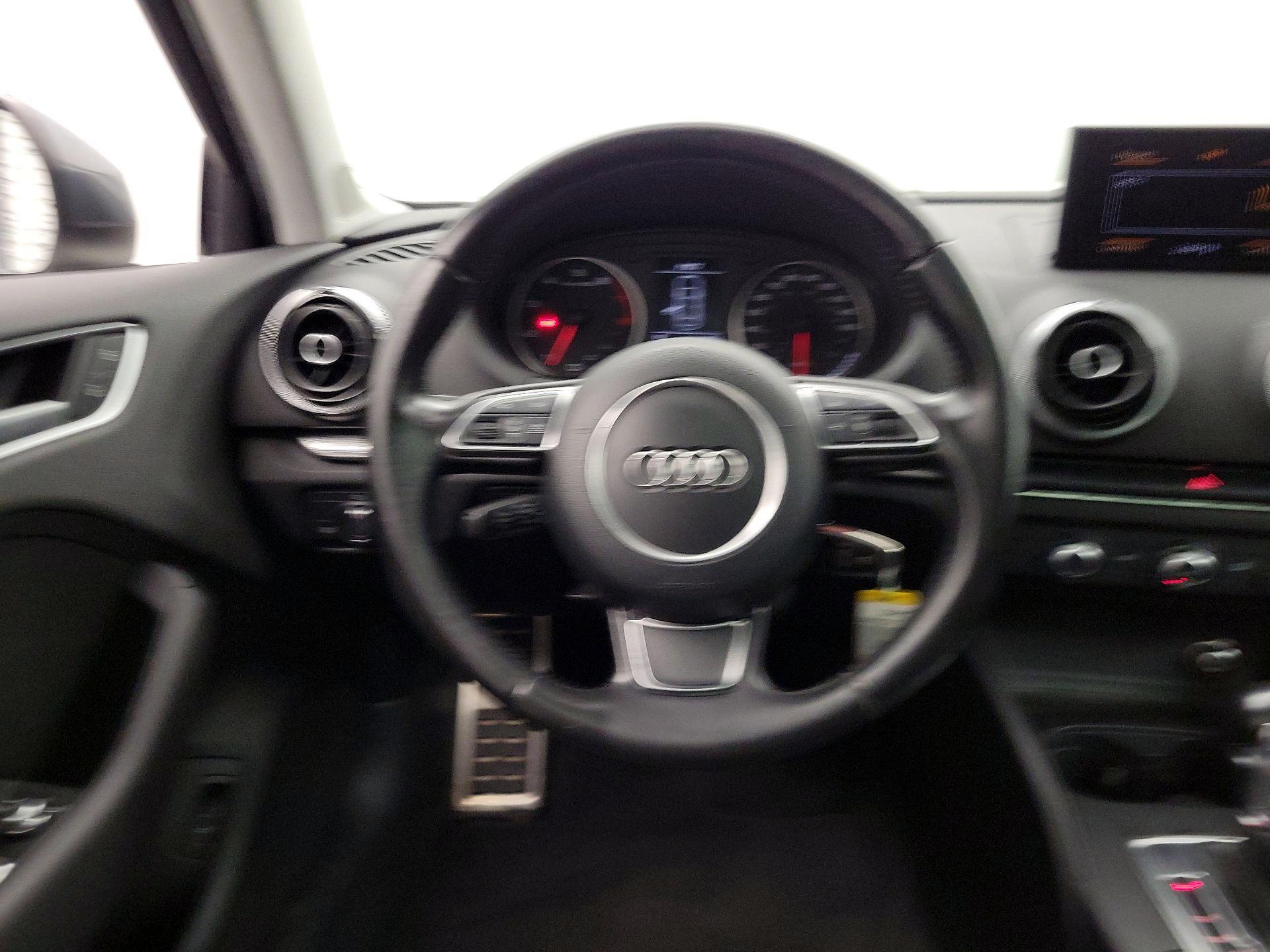 Thumbnail: 2015 Audi A3 - 10