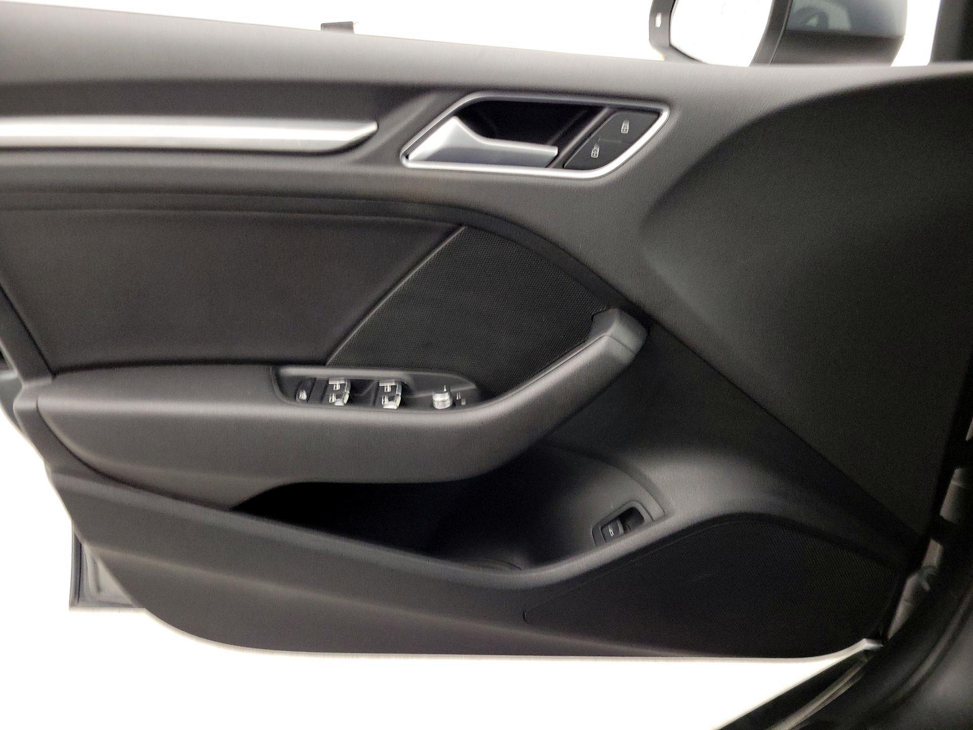 Thumbnail: 2015 Audi A3 - 12