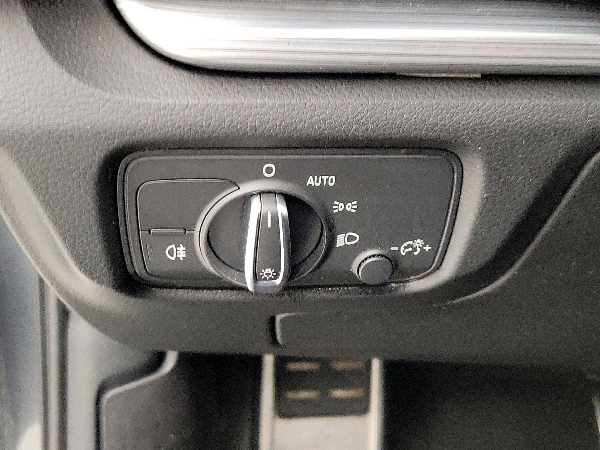 Thumbnail: 2015 Audi A3 - 13