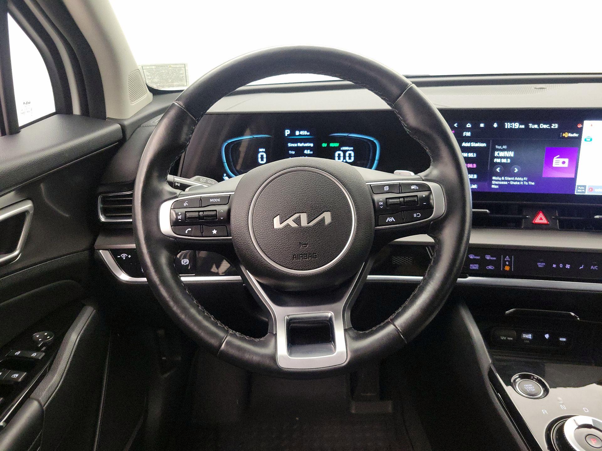 Thumbnail: 2023 Kia Sportage - 10