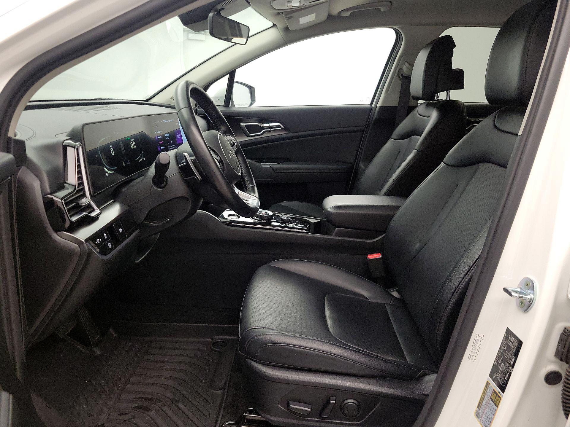 Thumbnail: 2023 Kia Sportage - 11