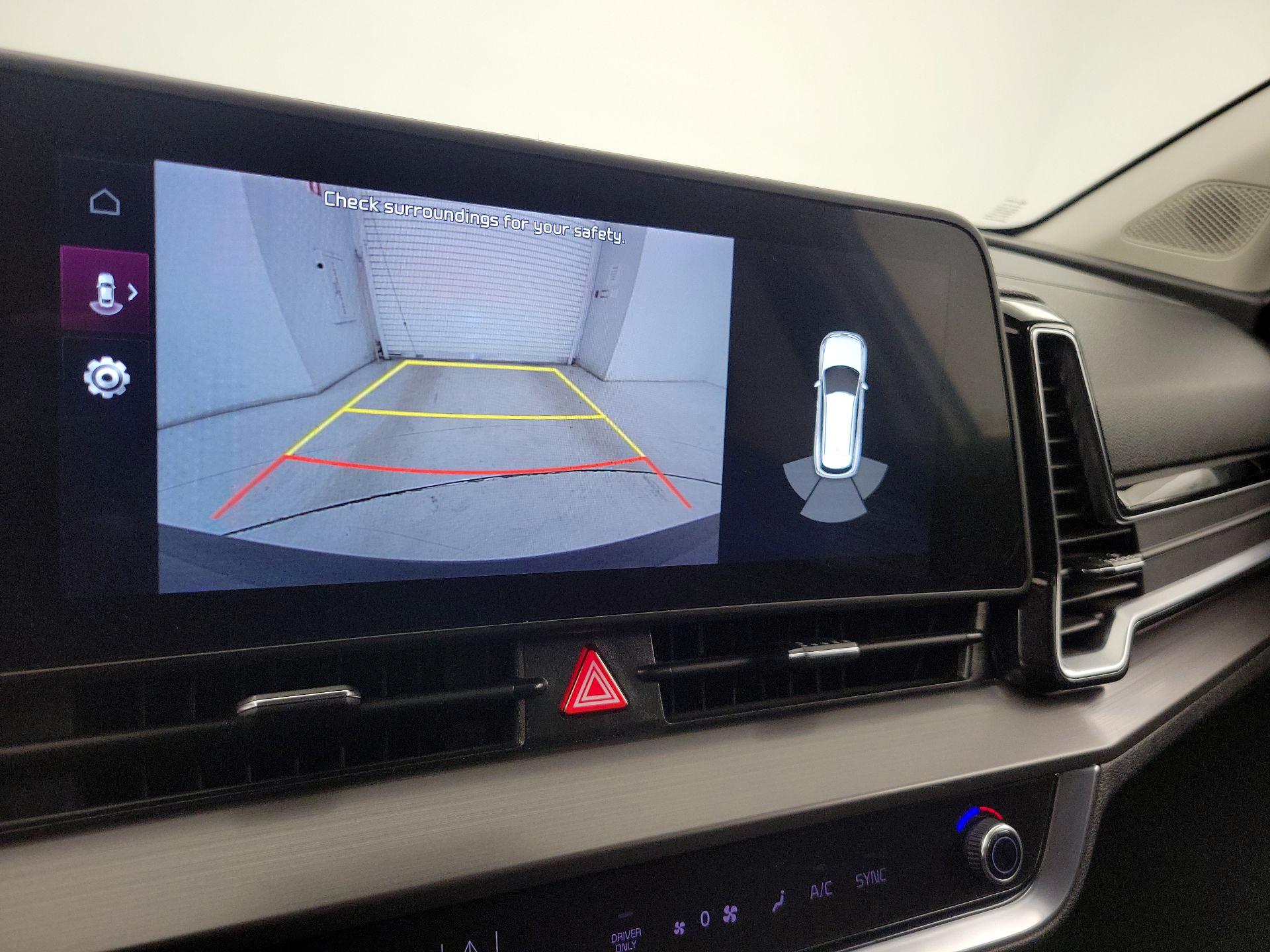 Thumbnail: 2023 Kia Sportage - 15