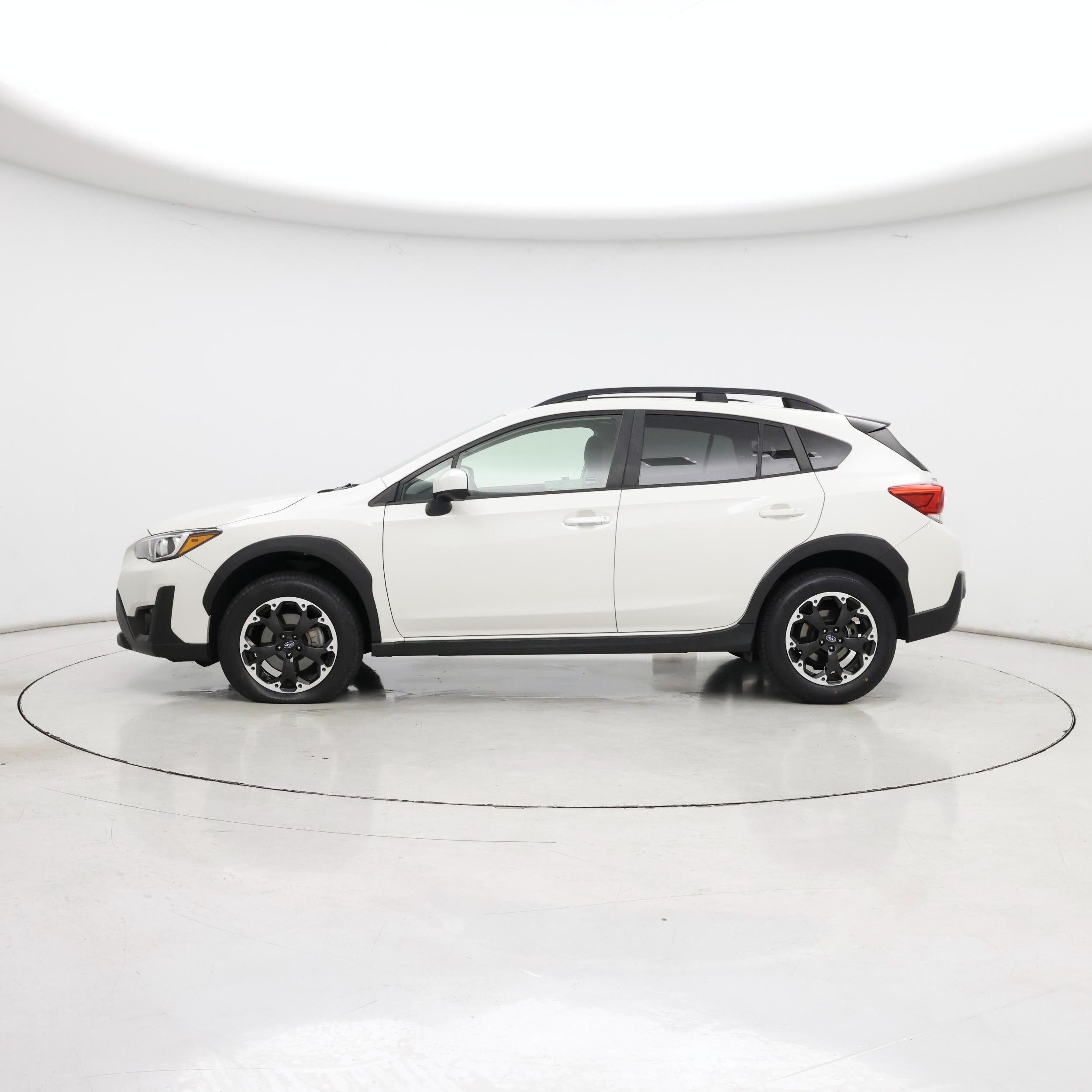 Thumbnail: 2021 Subaru Crosstrek - 3