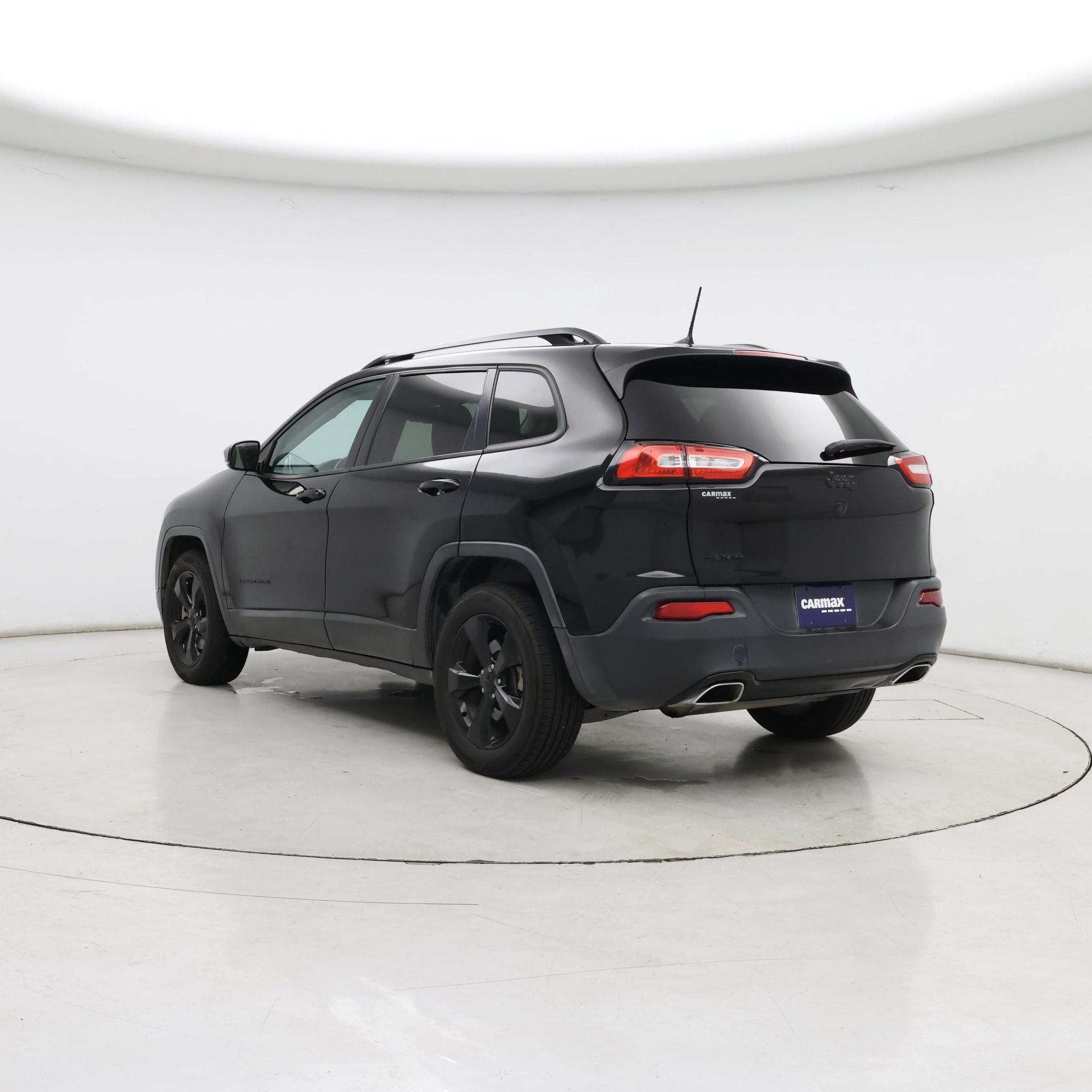 Thumbnail: 2017 Jeep Cherokee - 2