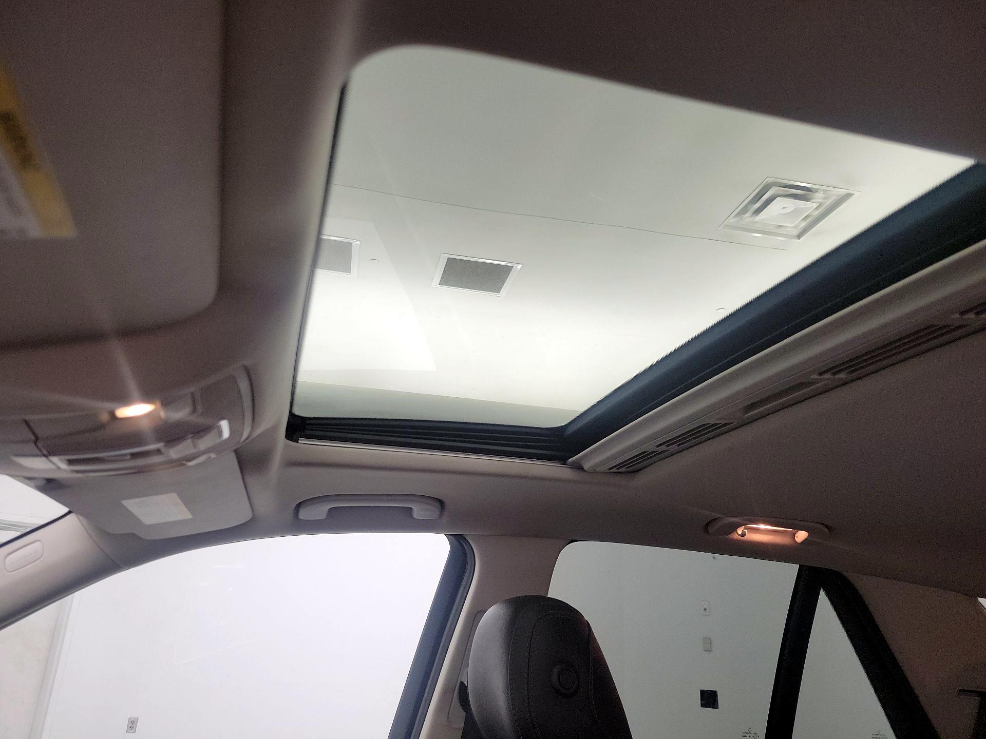 Thumbnail: 2016 Mercedes-Benz GLE - 19