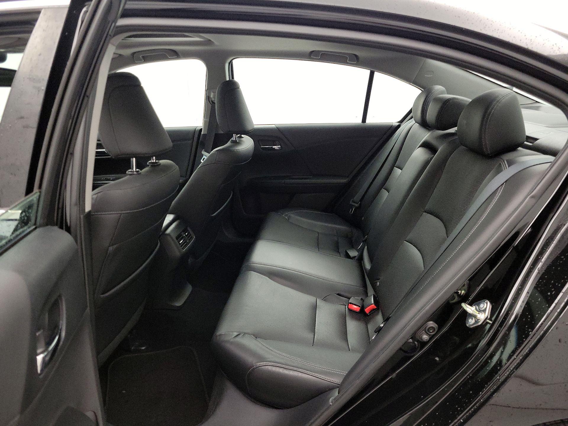 Thumbnail: 2015 Honda Accord - 20