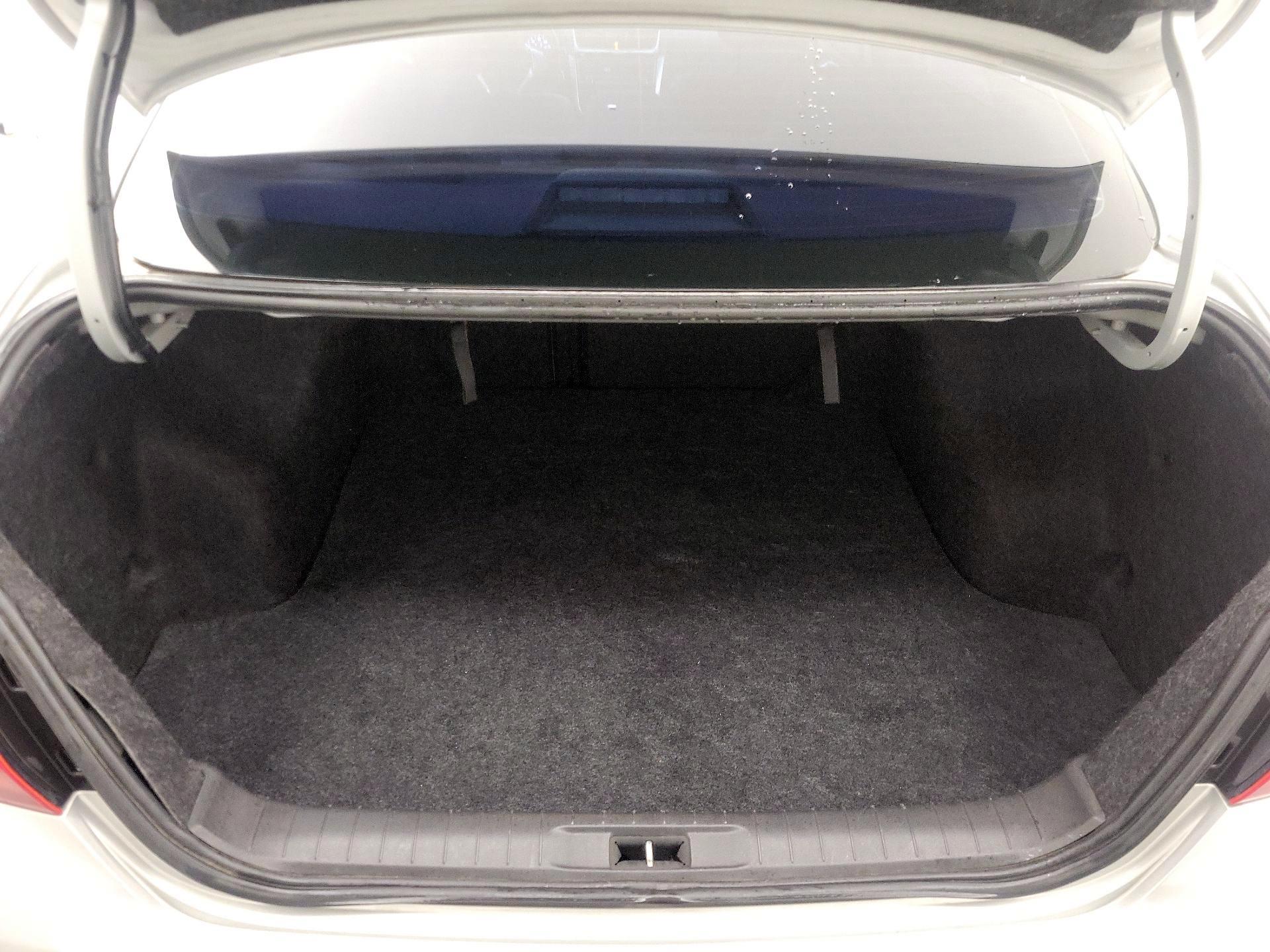 Thumbnail: 2018 Nissan Altima - 20