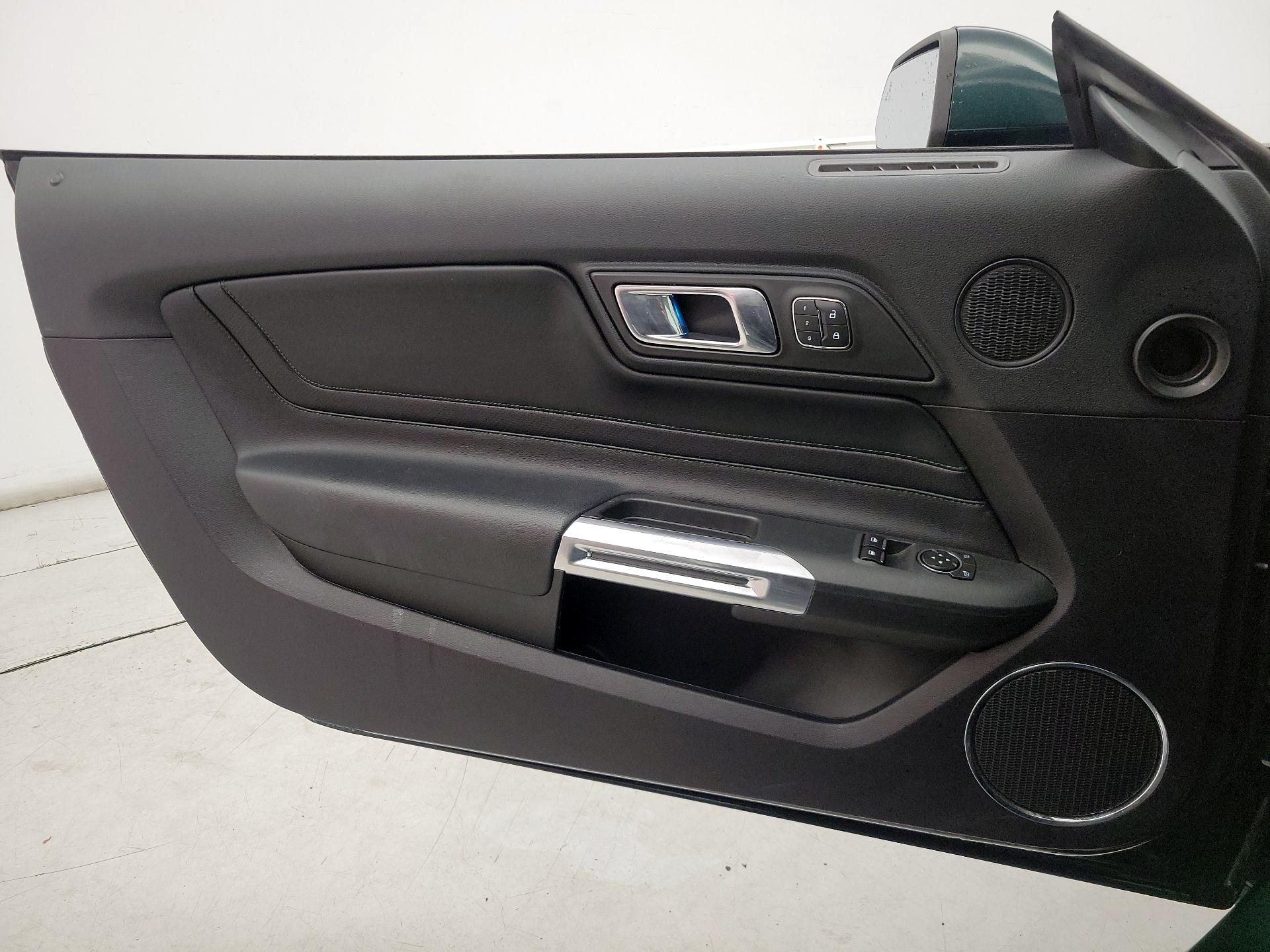 Thumbnail: 2019 Ford Mustang - 12