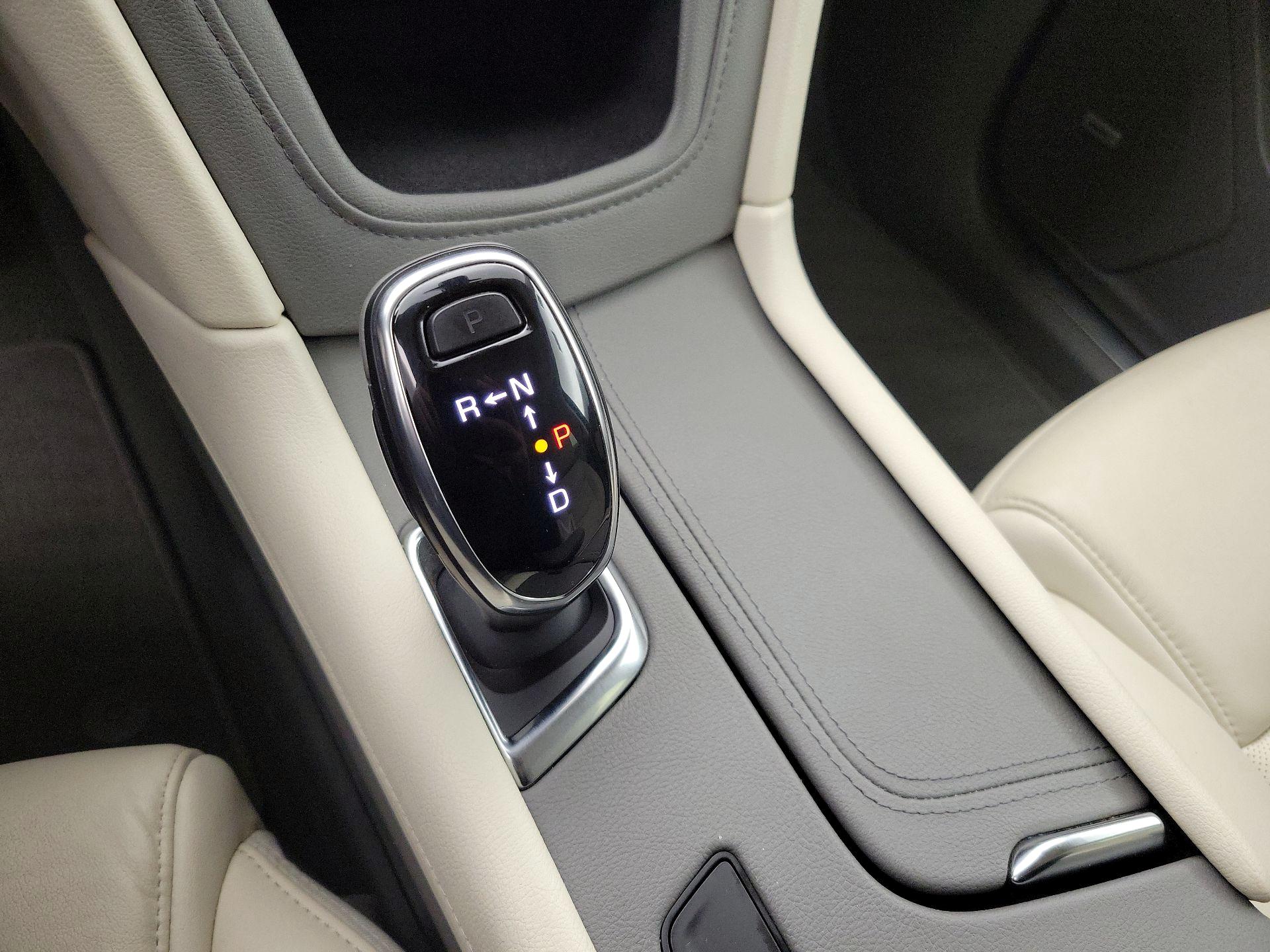 Thumbnail: 2019 Cadillac XT5 - 18