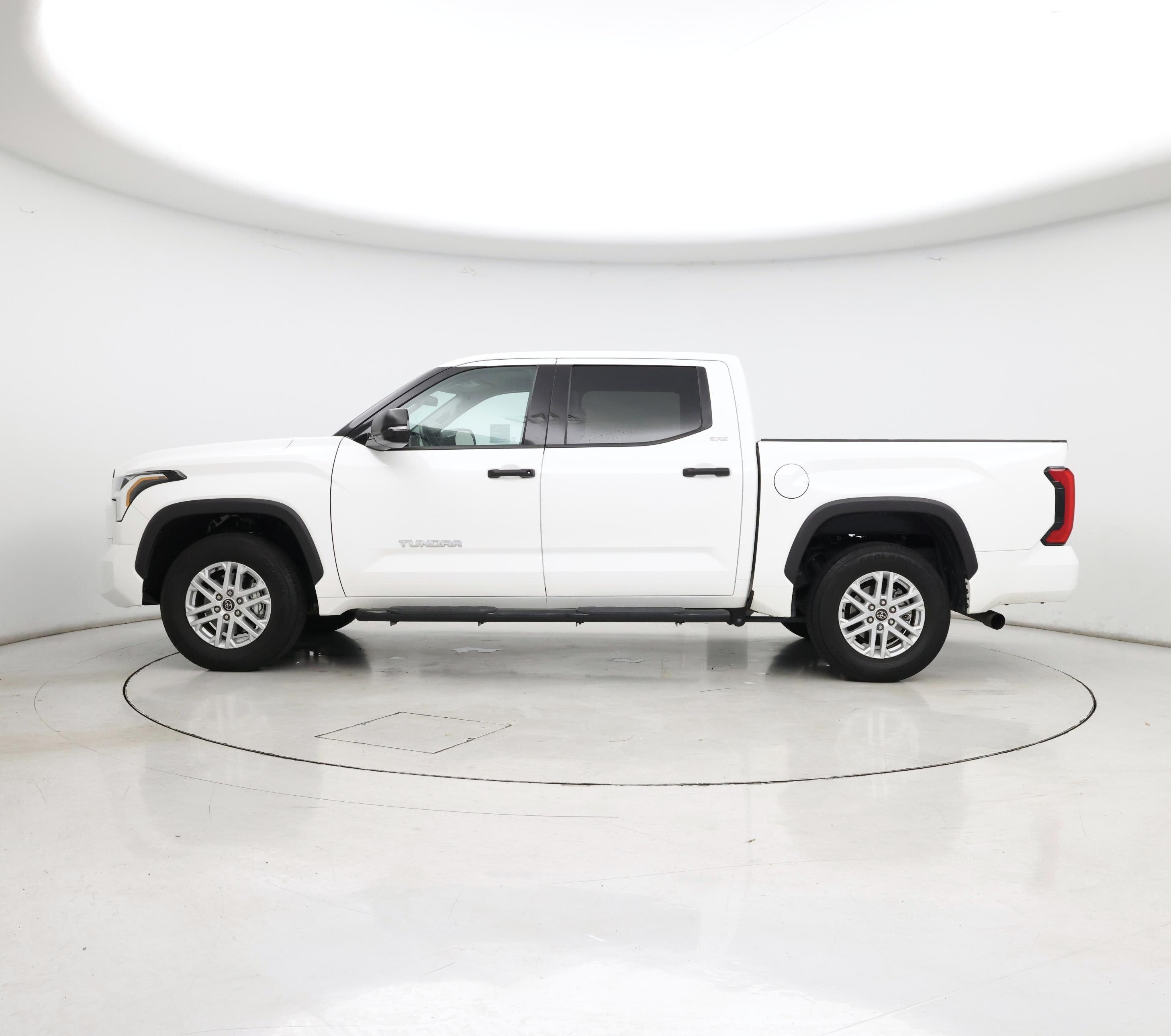 Thumbnail: 2023 Toyota Tundra - 3