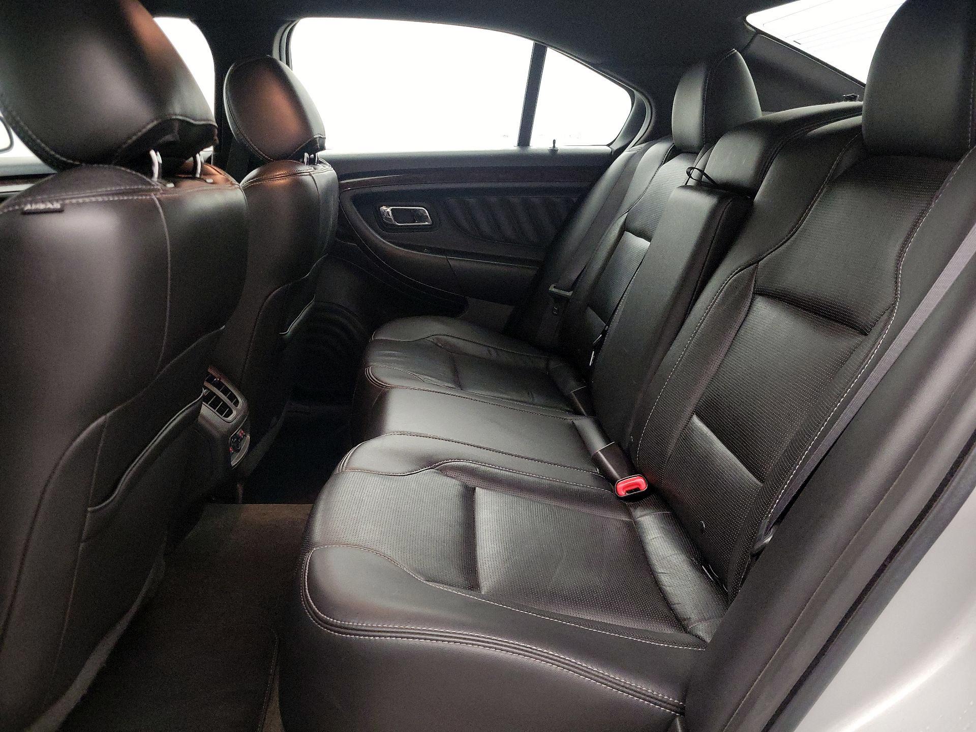 Thumbnail: 2017 Ford Taurus - 20