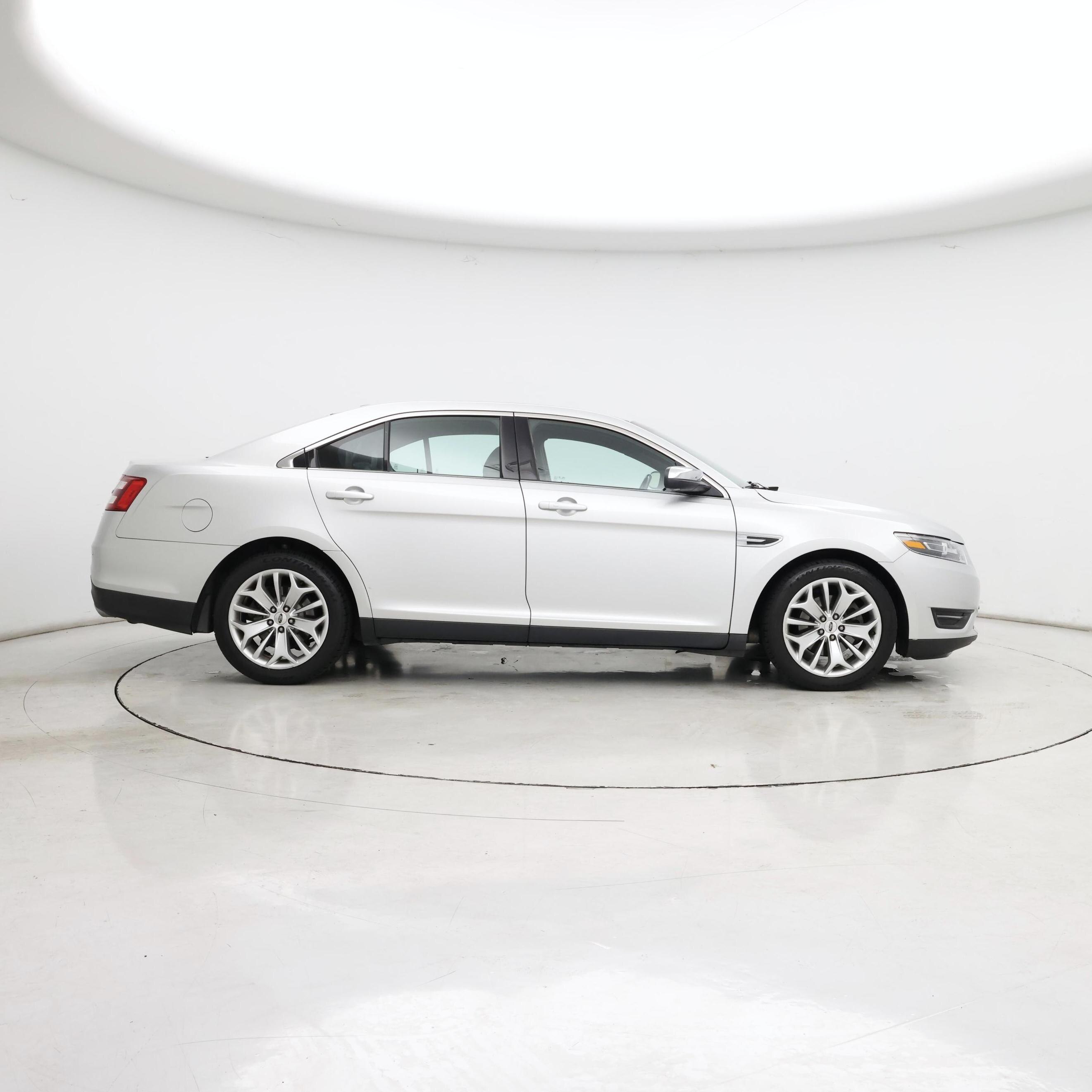 Thumbnail: 2017 Ford Taurus - 7