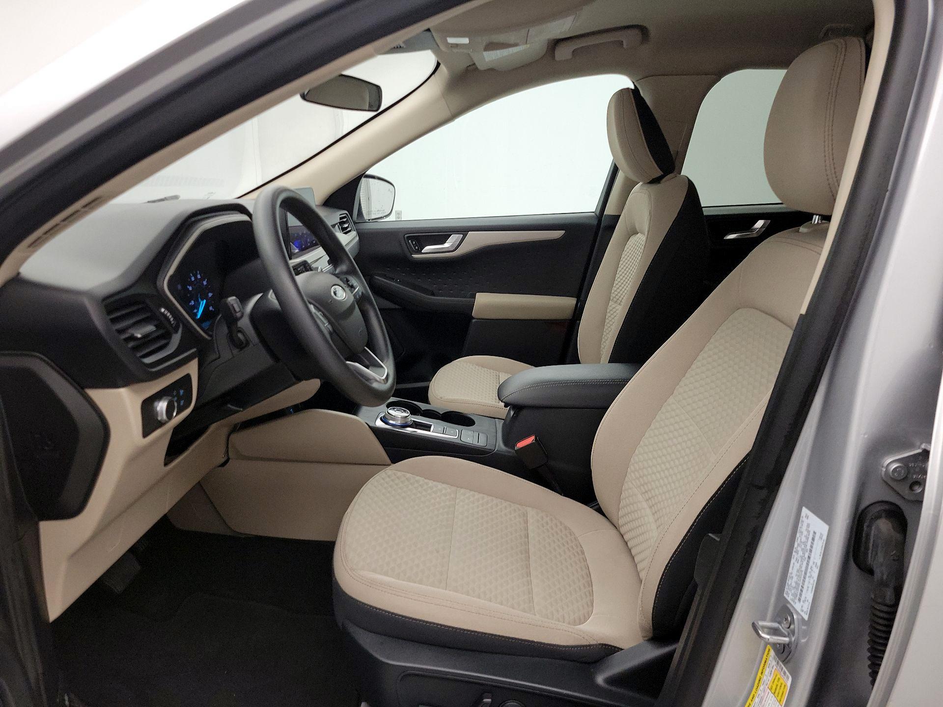 Thumbnail: 2020 Ford Escape - 11