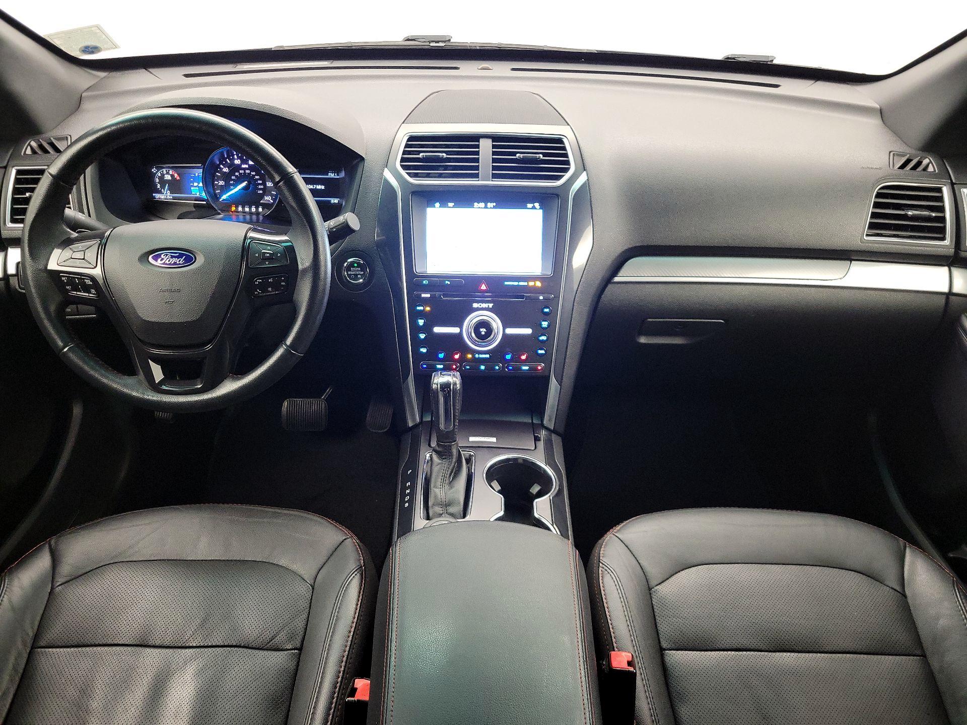 Thumbnail: 2018 Ford Explorer - 9