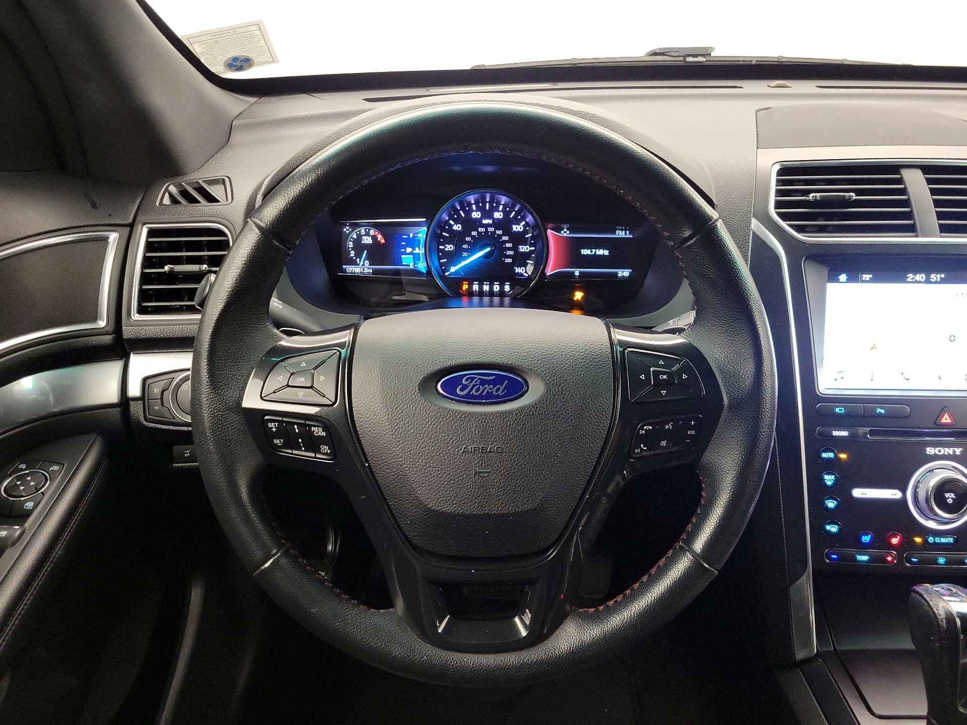 Thumbnail: 2018 Ford Explorer - 10