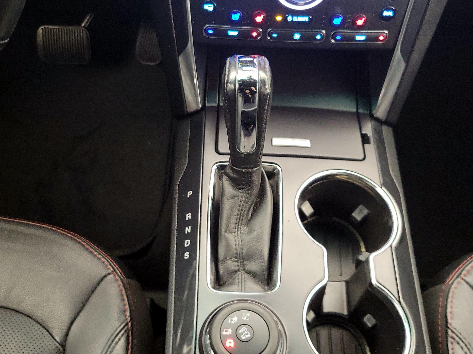 Thumbnail: 2018 Ford Explorer - 18