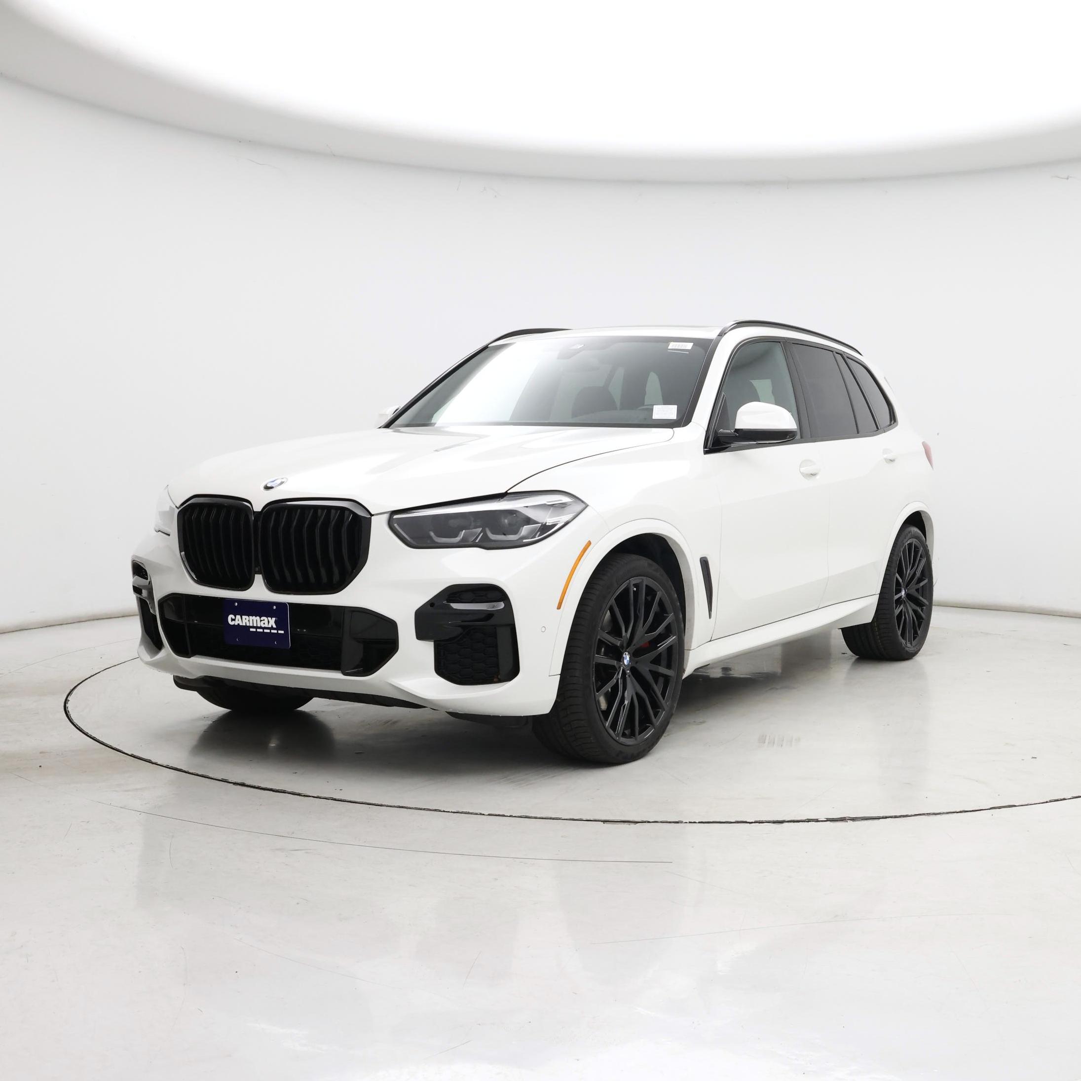 Thumbnail: 2023 BMW X5 - 4