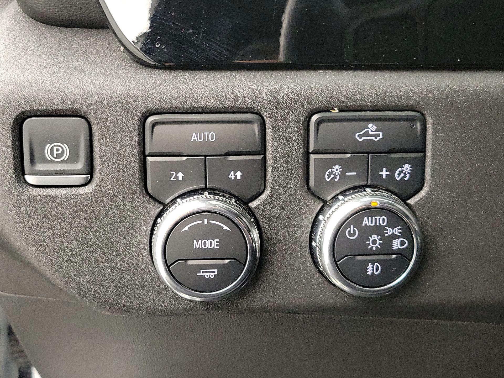 Thumbnail: 2024 GMC Sierra 1500 - 13