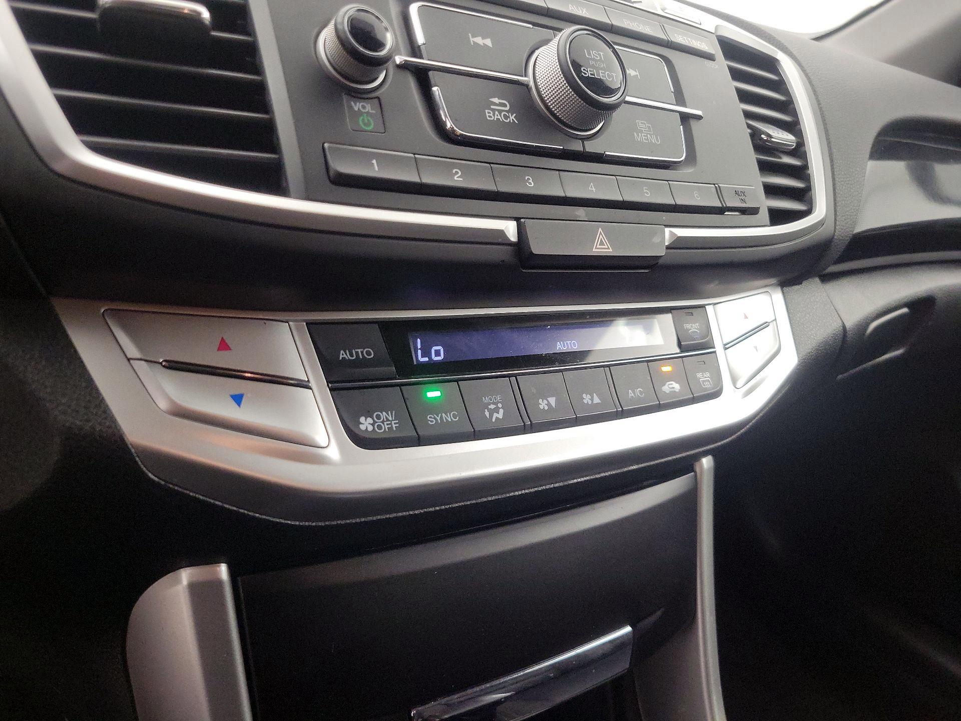 Thumbnail: 2014 Honda Accord - 16