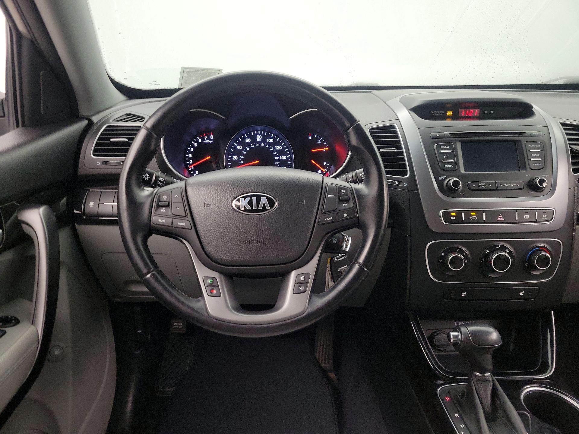 Thumbnail: 2014 Kia Sorento - 10