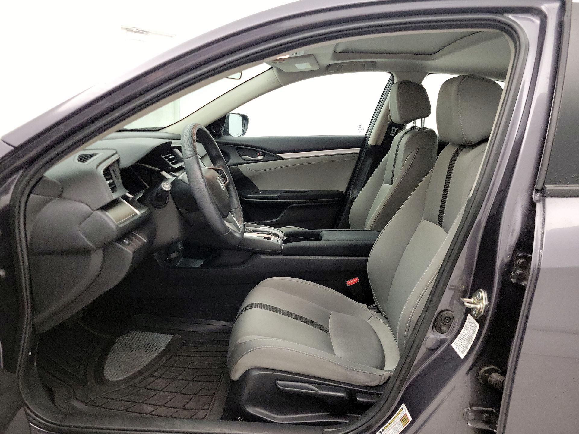 Thumbnail: 2016 Honda Civic - 11