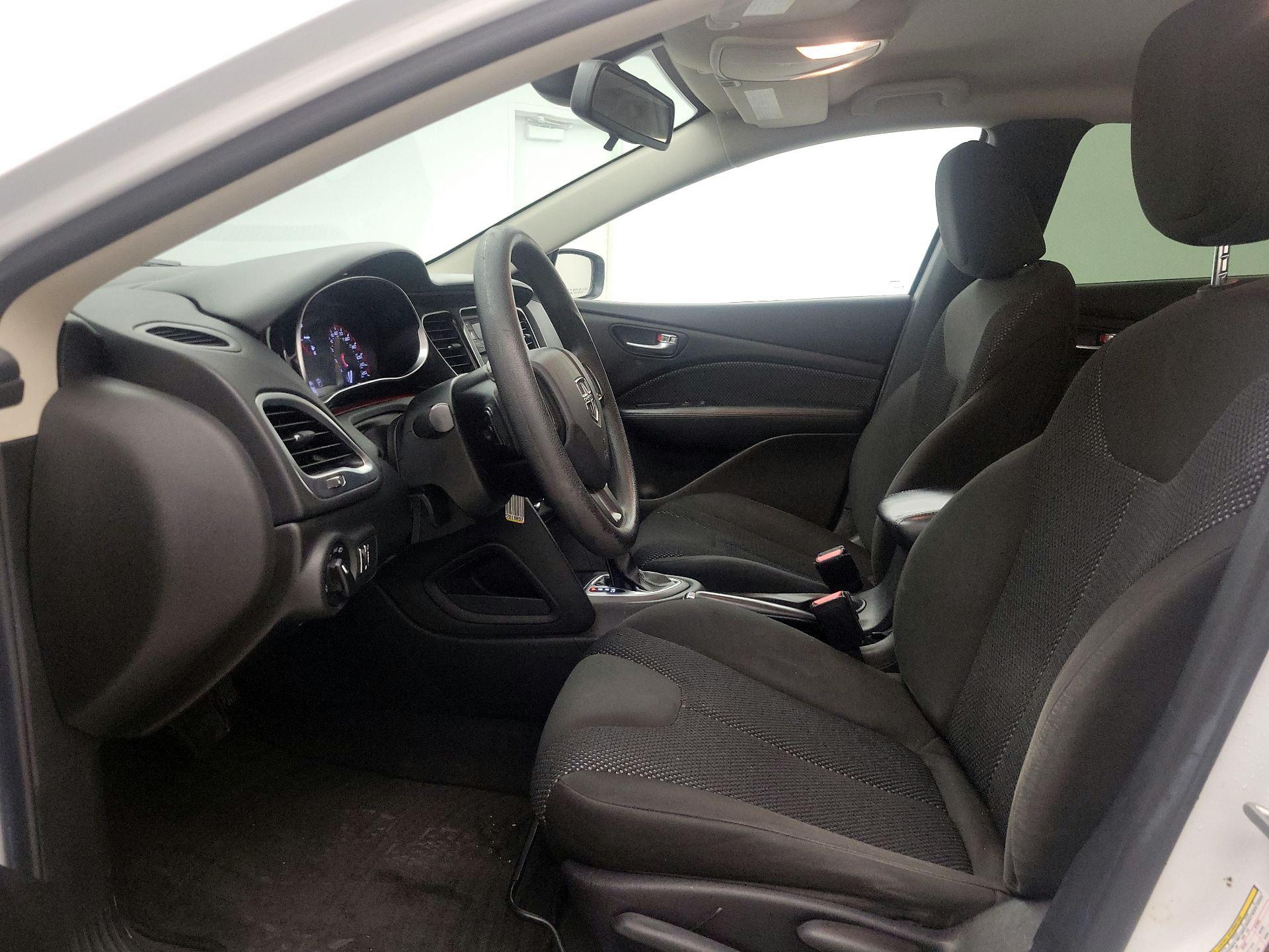 Thumbnail: 2016 Dodge Dart - 11