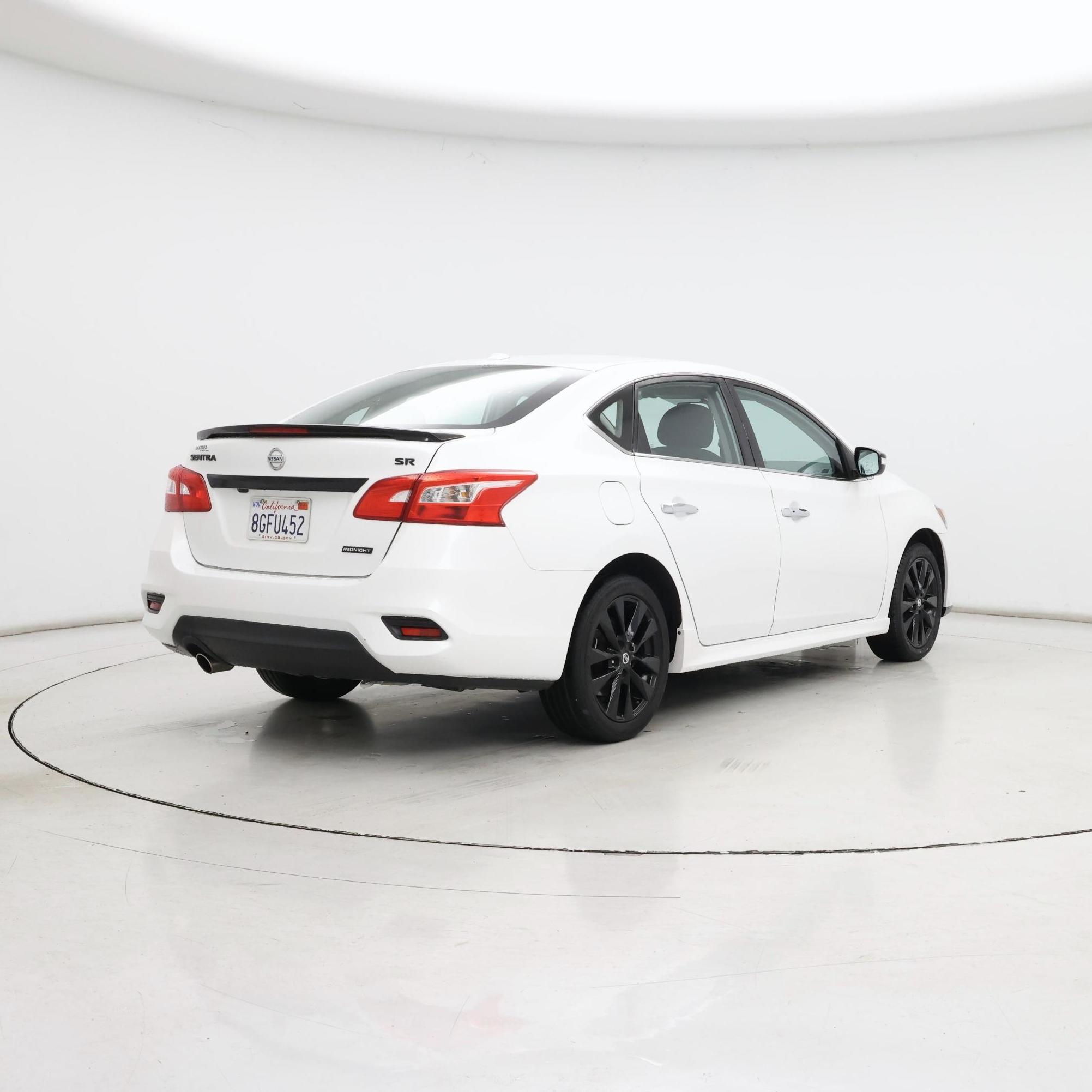 Thumbnail: 2018 Nissan Sentra - 8