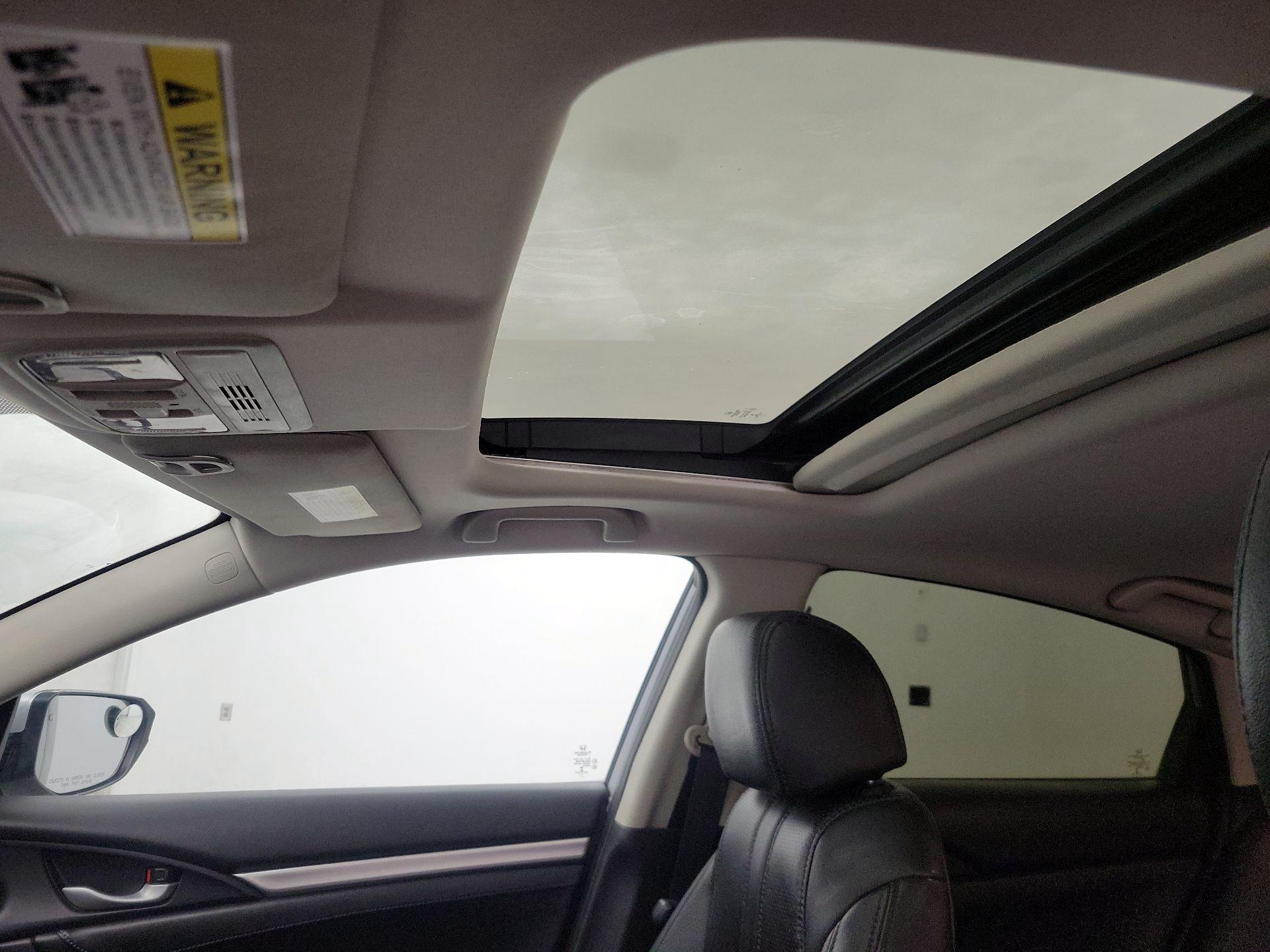 Thumbnail: 2018 Honda Civic - 19